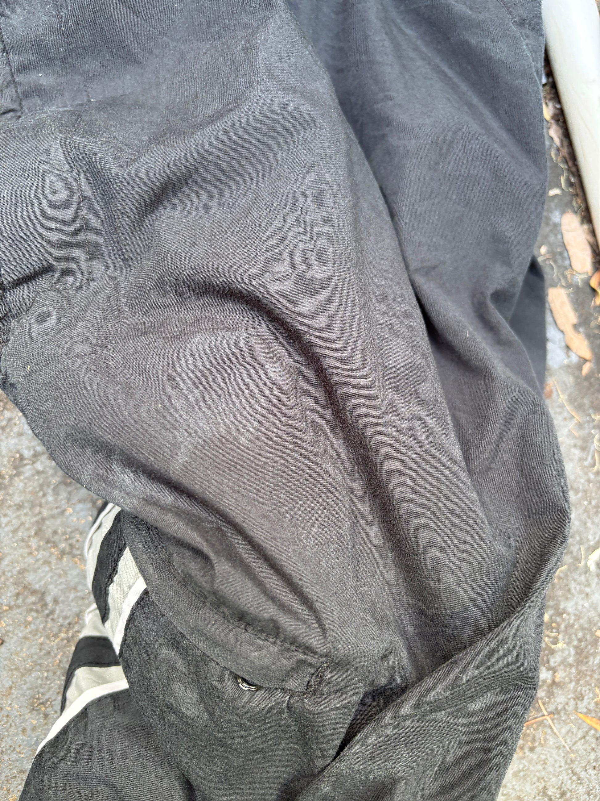 Vintage Y2K Nike Cargo Track Pants XL Black White Grey Side Detail Wide Leg