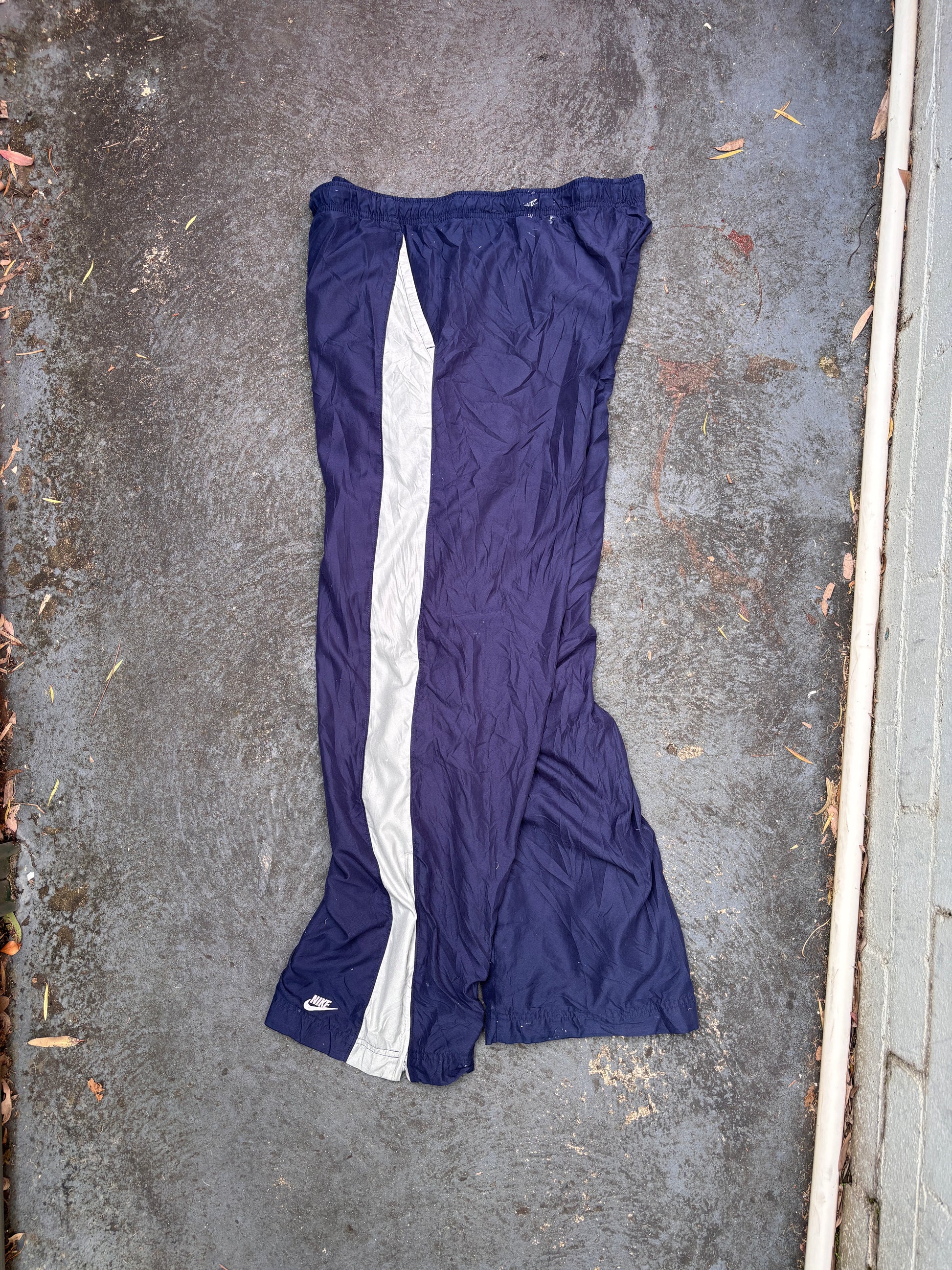Vintage Y2K Nike Track Pants L Navy Grey Detail Ankle Logo Wide Leg Windbreakers
