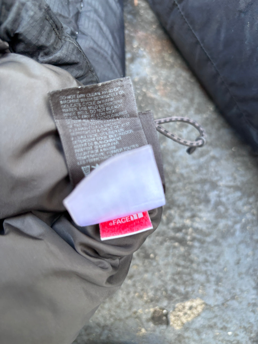 The North Face Puffer Jacket Size L Black 800 Summit Series Heavy Down Nuptse