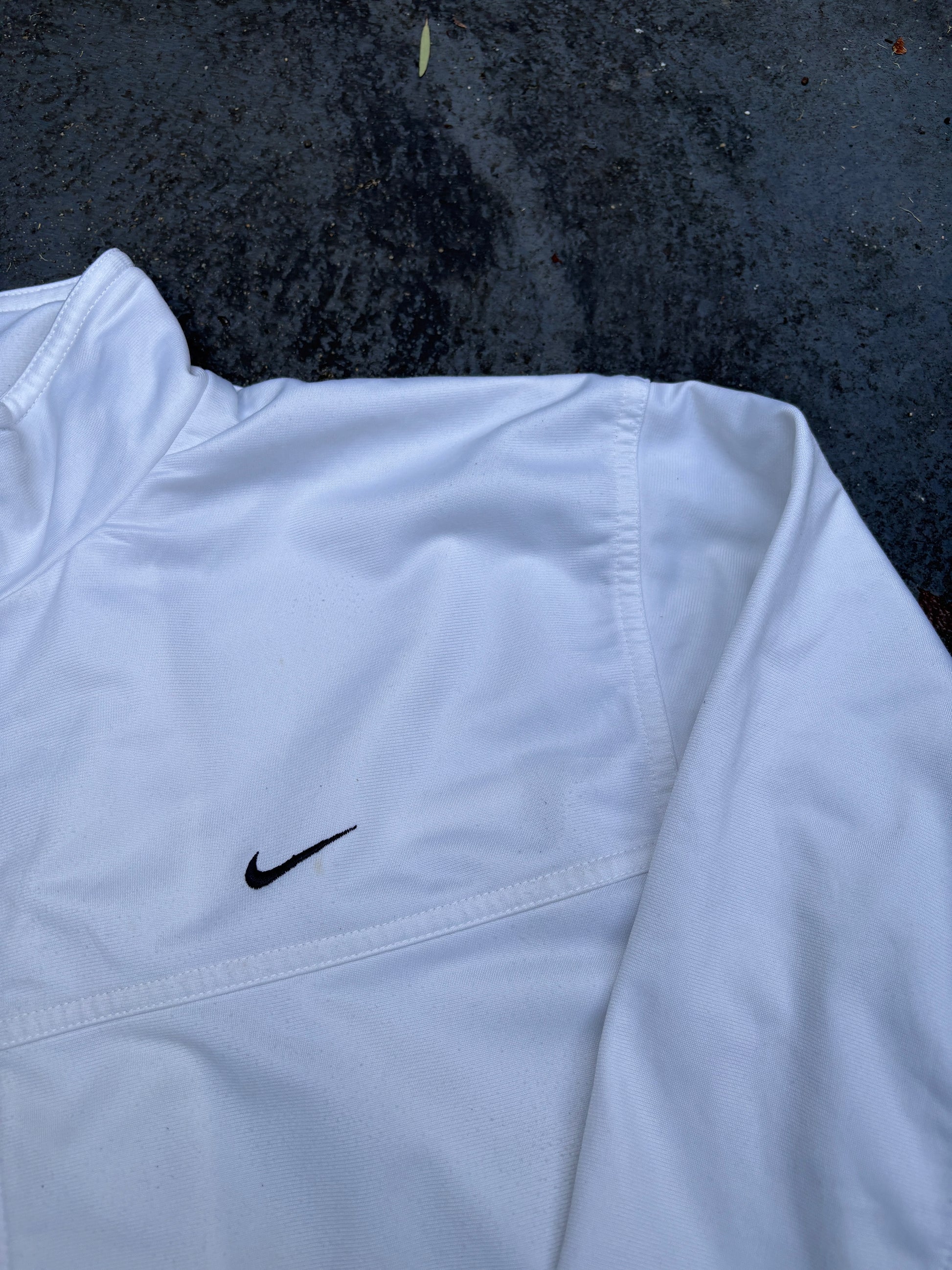 Vintage Y2K Nike Jumper Size M White Black Swoosh Satin Style Finish Full Zip