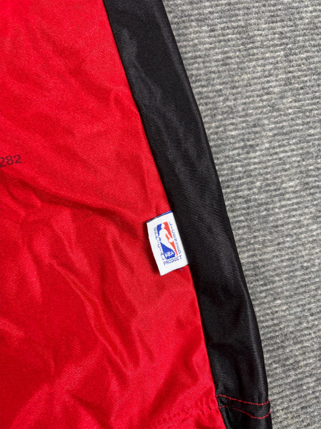 00s NBA Chicago Bulls Jersey Women's Small Red Tank Top
