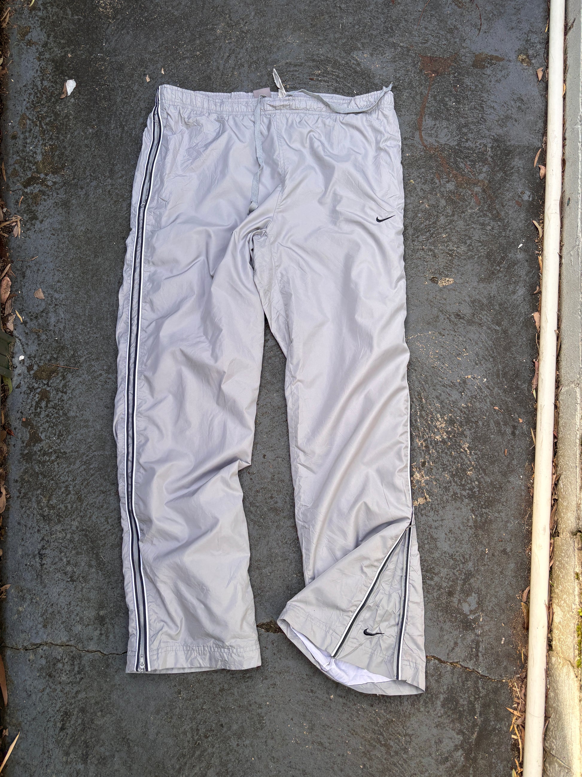 Vintage Y2K Nike Track Pants L Grey White & Blue Piping Wide Leg Nylon Windbreaker