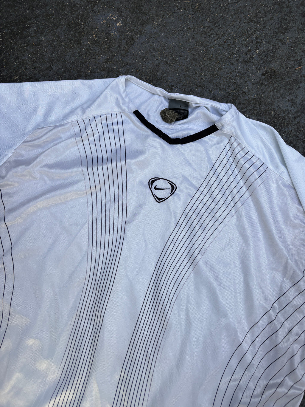 Vintage Y2K Nike Football T-shirt Size M Grey Centre Logo Satin Style Jersey