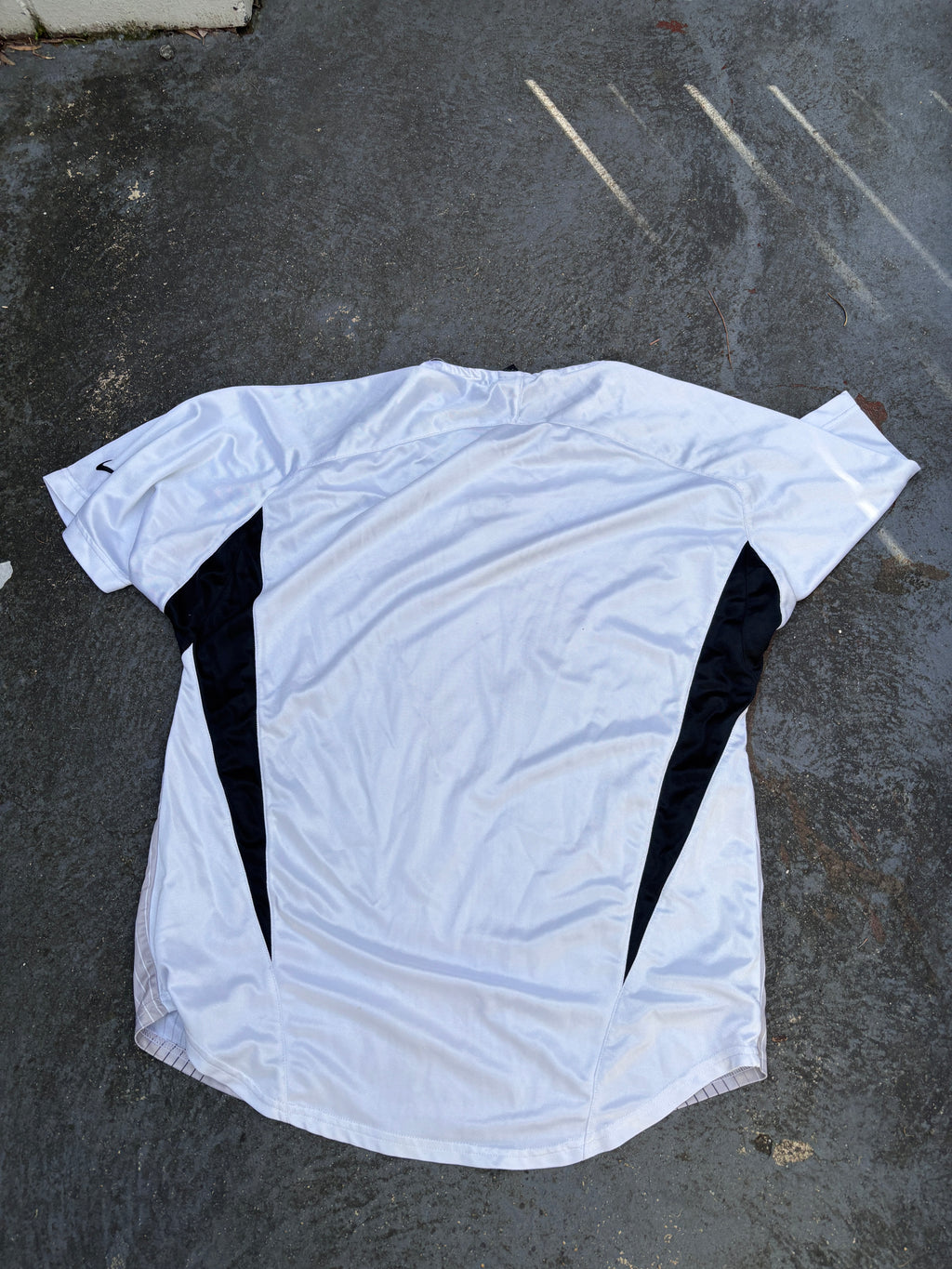 Vintage Y2K Nike Football T-shirt Size M Grey Centre Logo Satin Style Jersey