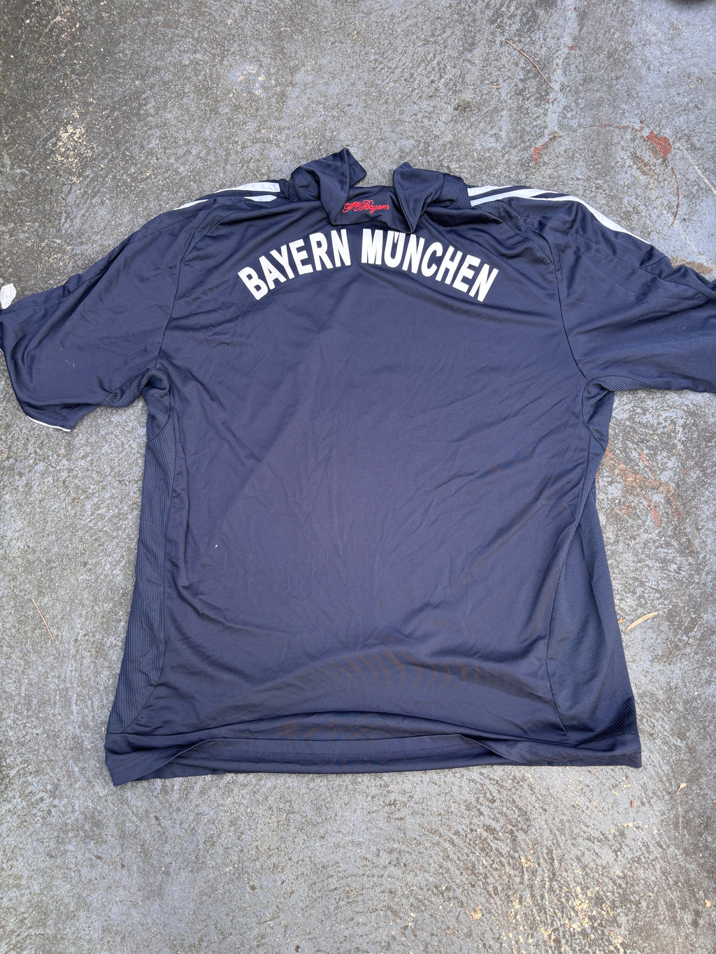 Vintage Y2K Adidas Bayern Munich Jersey Size L Navy Chest Logos Back Spell Out