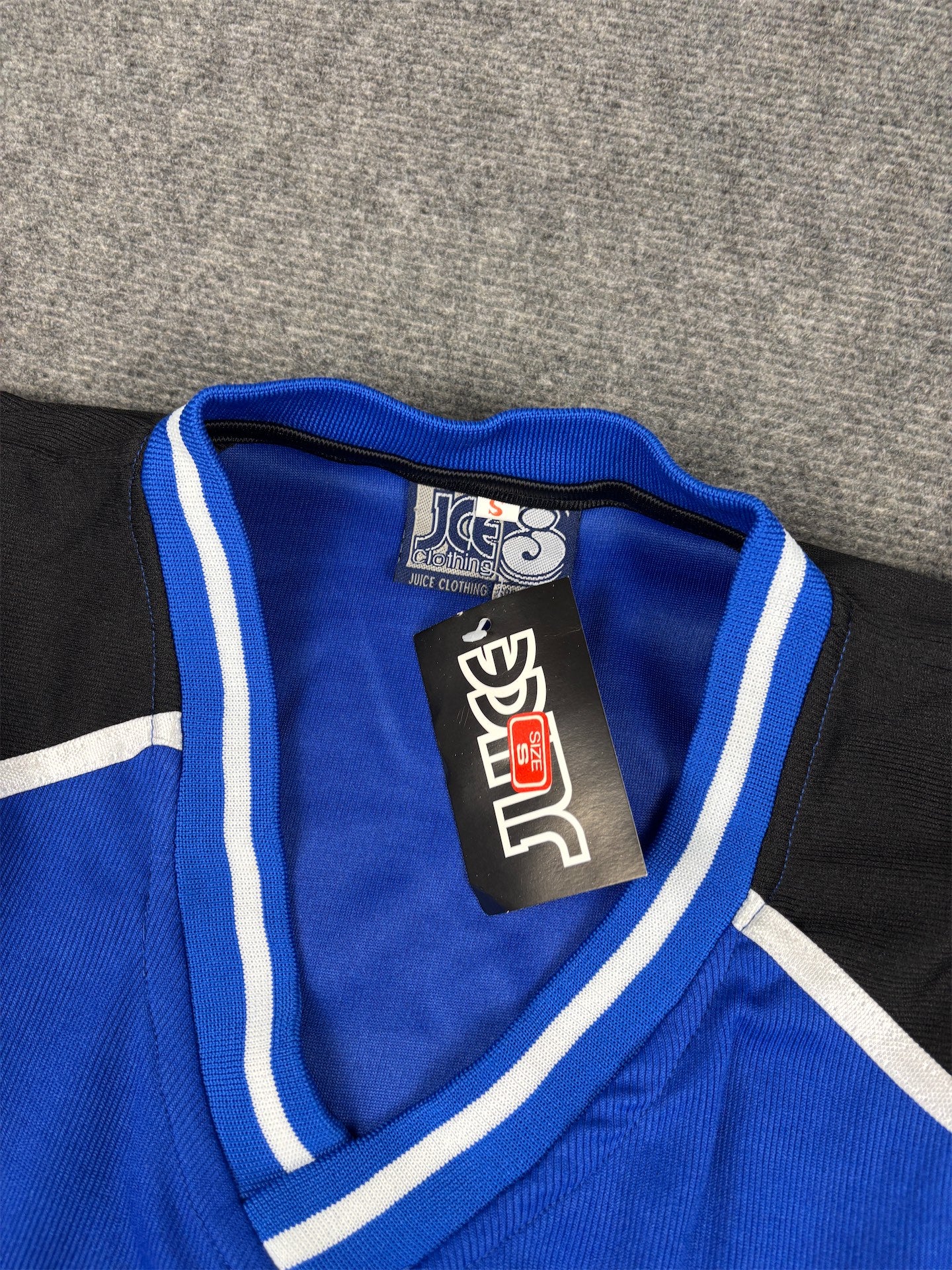 Juice Skateboard Jersey Men's Medium Blue Satin Spell Out Logo