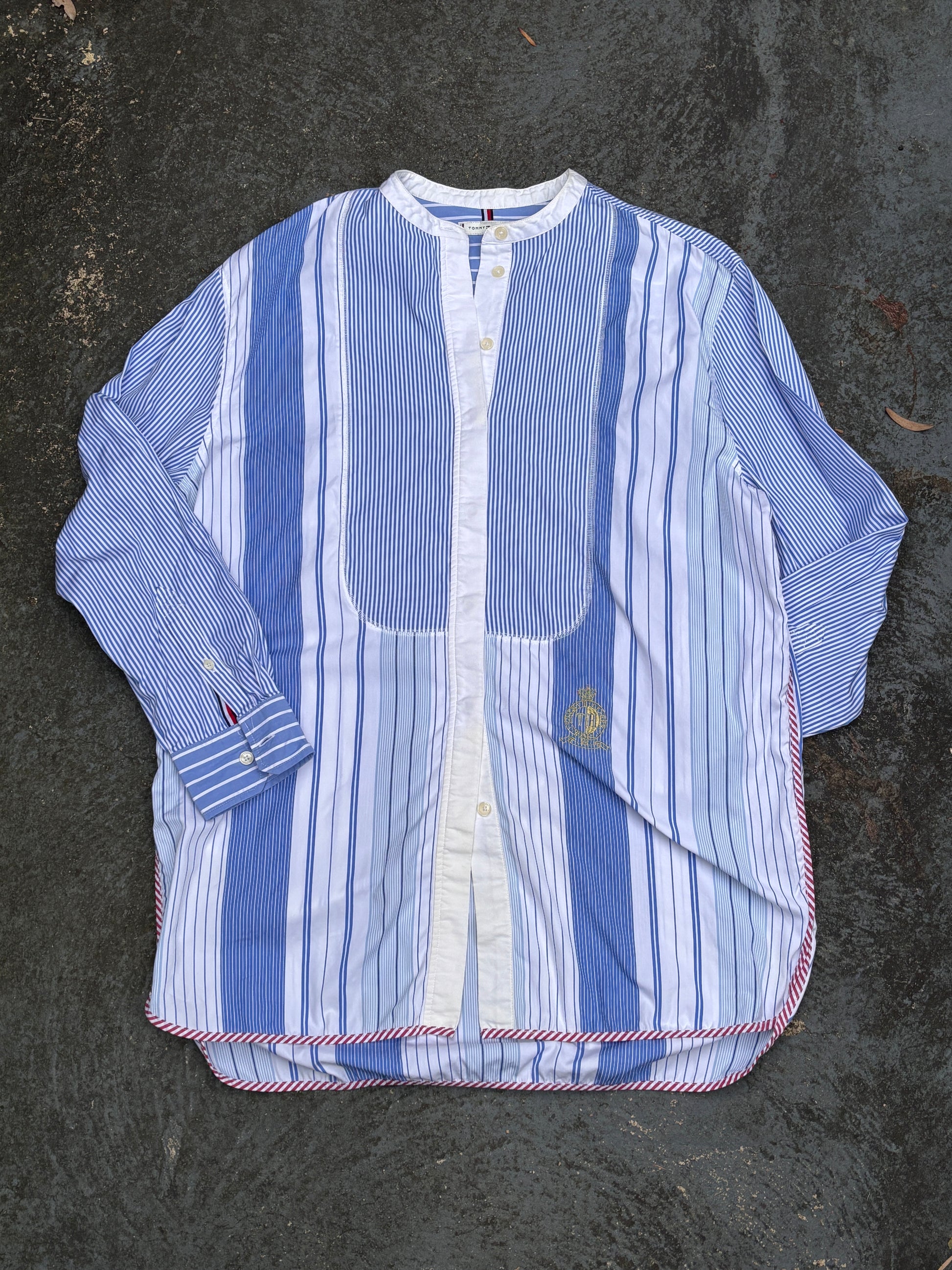 Tommy Hilfiger Shirt Womens M Blue White Down Stripe Mandarin Collar Embroidered Logo