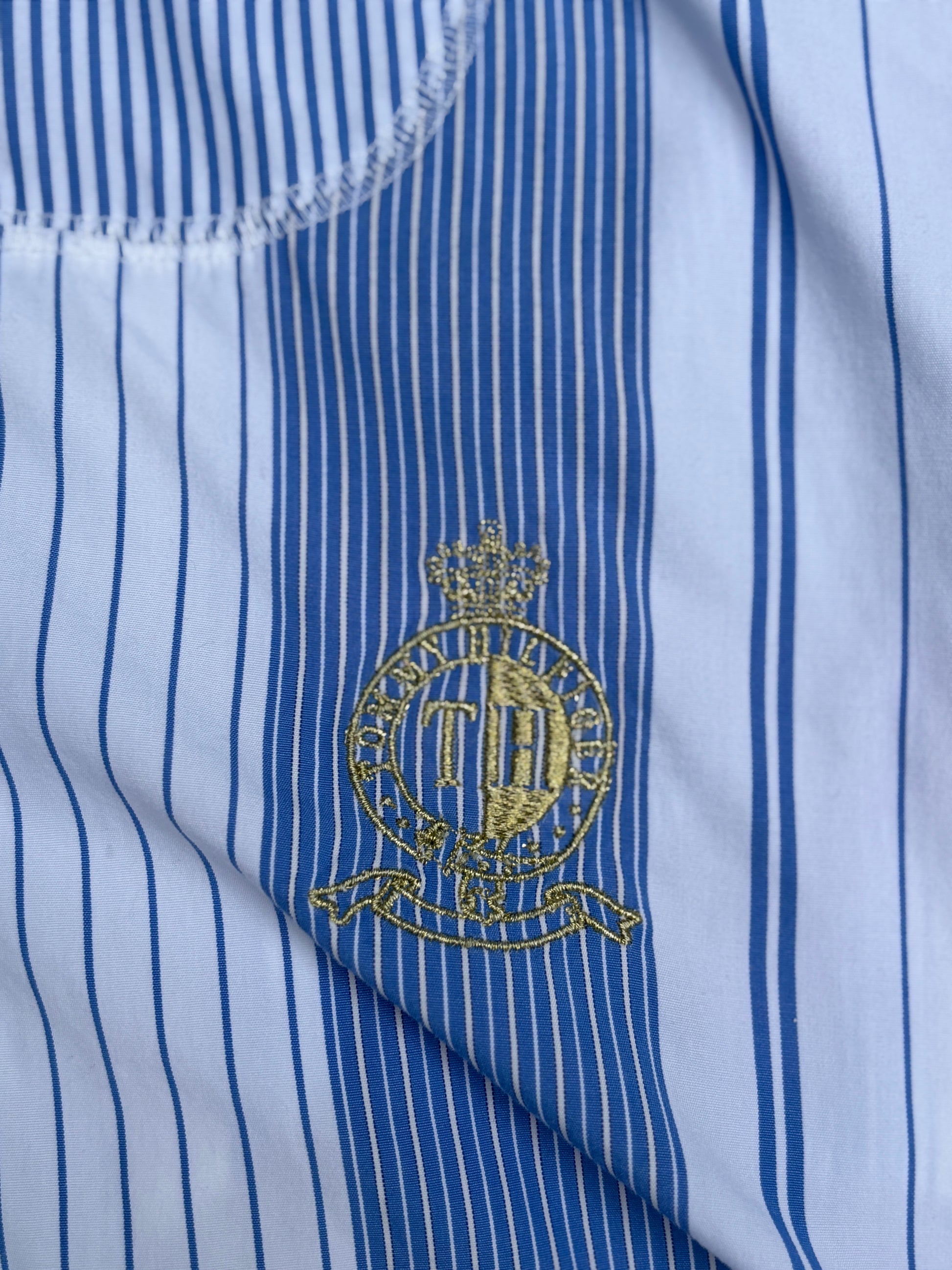 Tommy Hilfiger Shirt Womens M Blue White Down Stripe Mandarin Collar Embroidered Logo