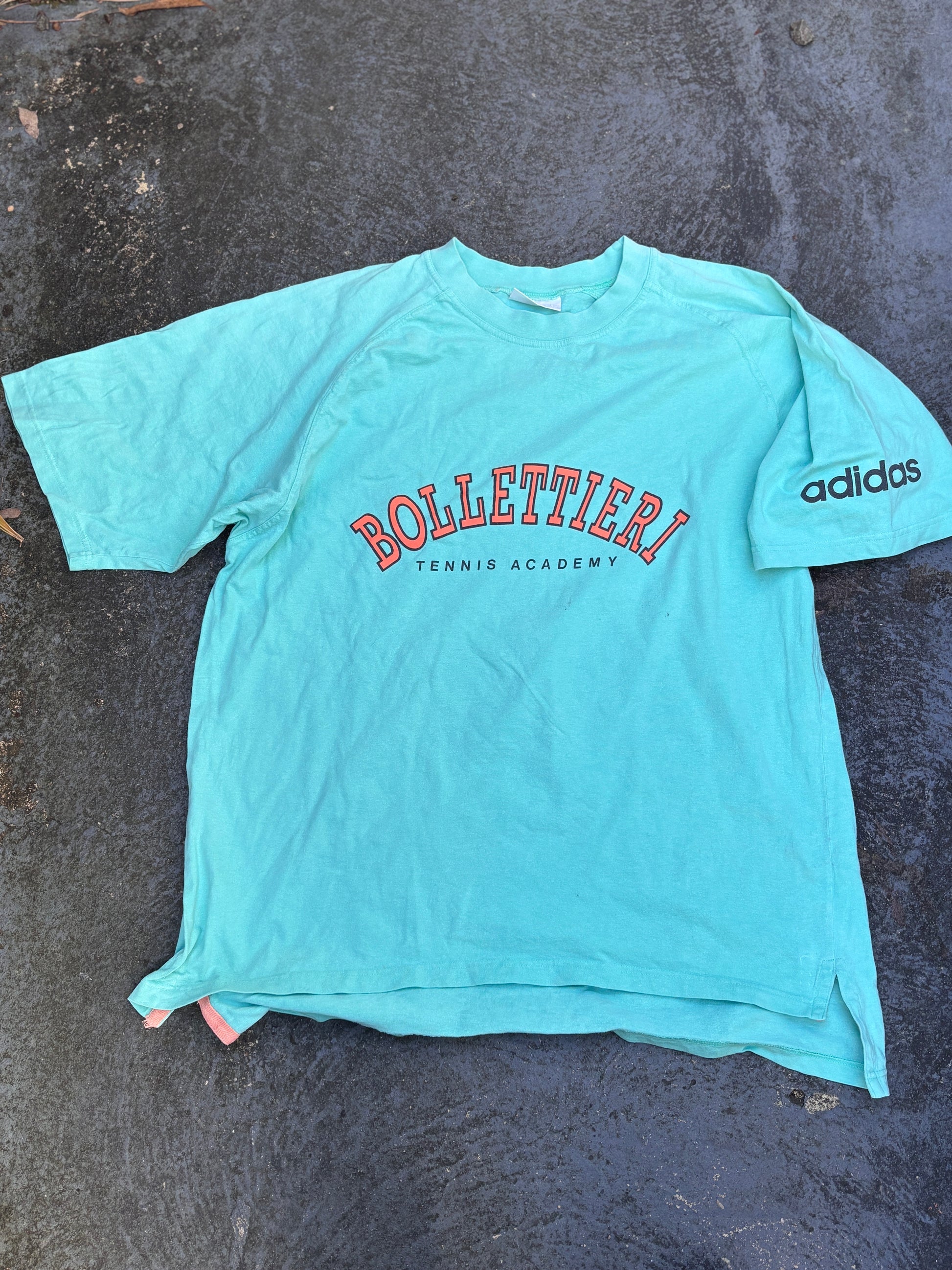 Vintage 90s Adidas T-Shirt Size XL Green Bollettieri Tennis Academy Graphic