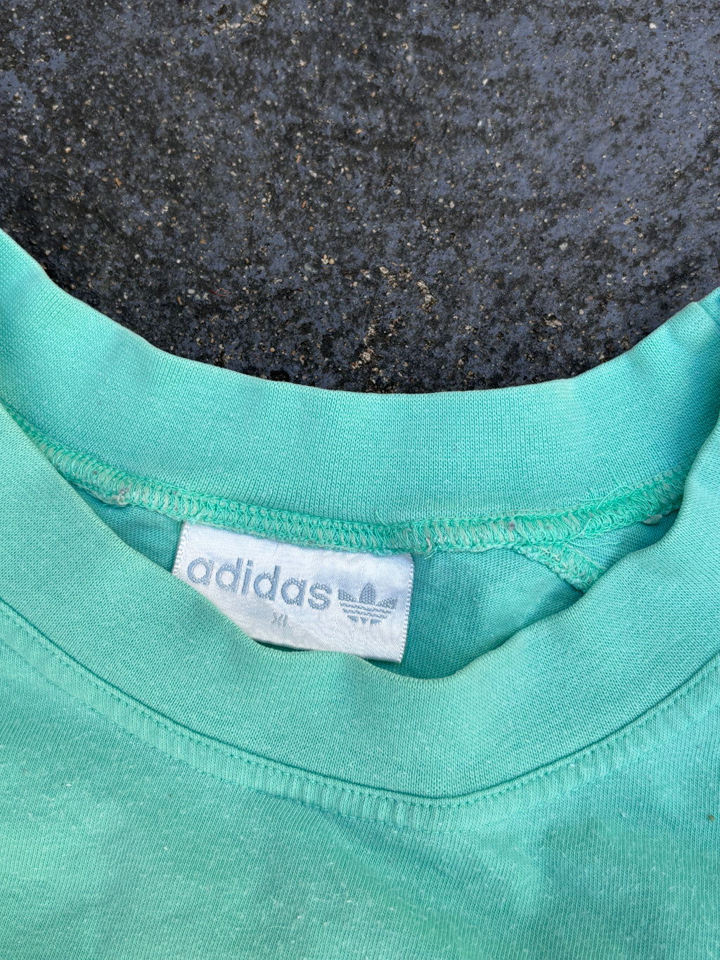Vintage 90s Adidas T-Shirt Size XL Green Bollettieri Tennis Academy Graphic