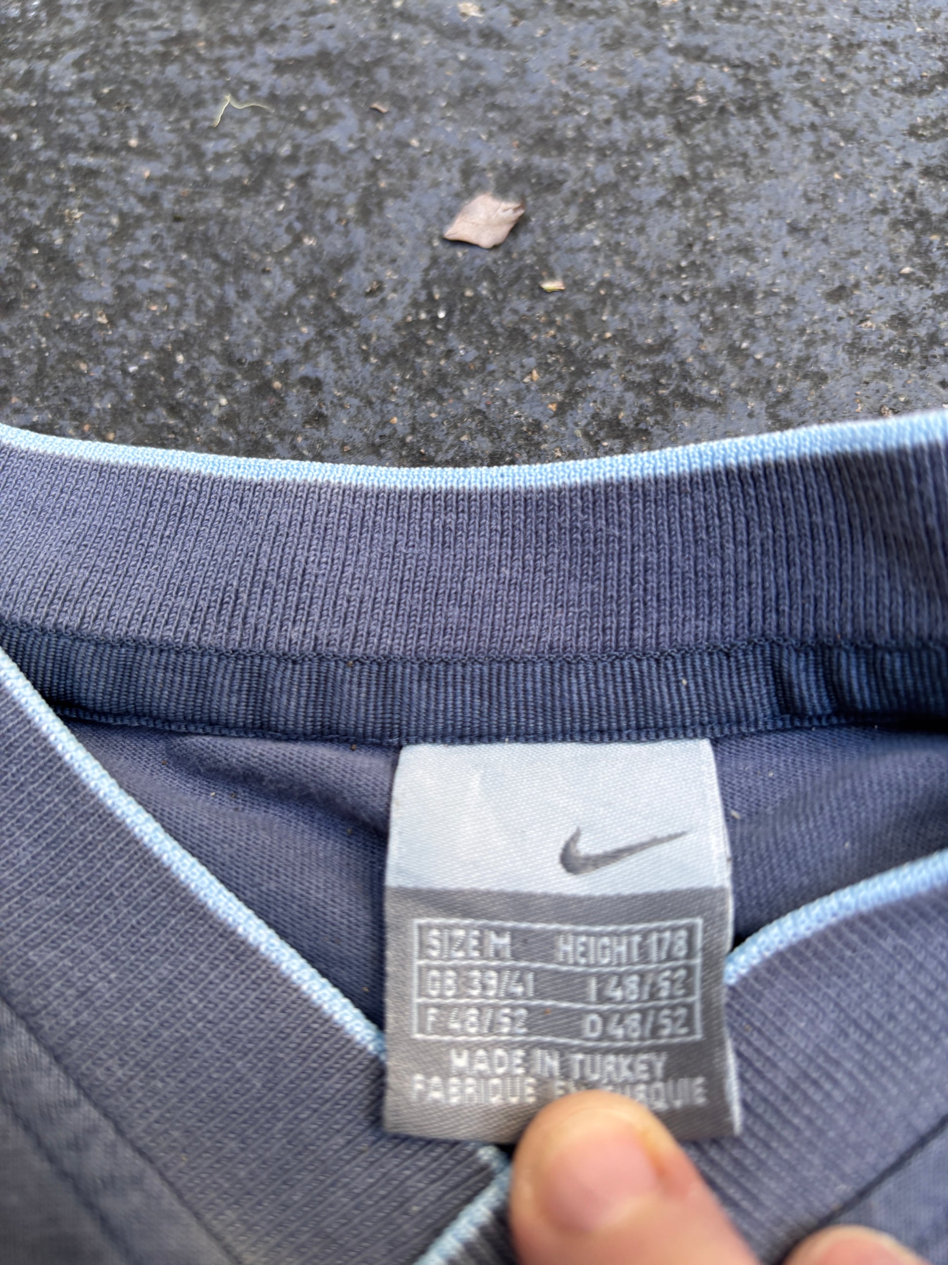 Vintage Y2K Nike T-Shirt Size M Grey Blue V-Neck Centre Embroidered Swoosh