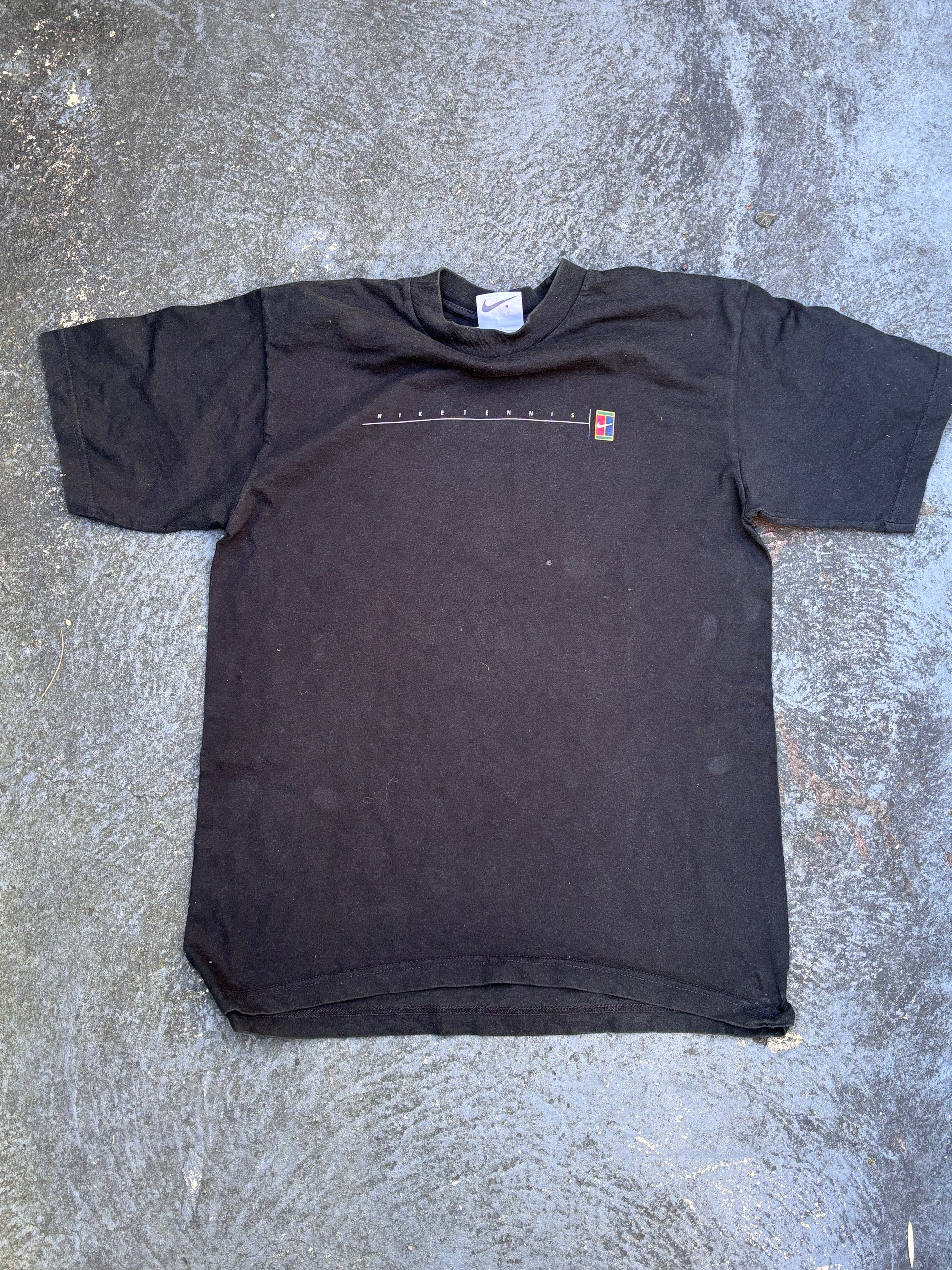 Vintage 90s Nike Court T-Shirt Size S Black Large Graphic + Spell Out Logo