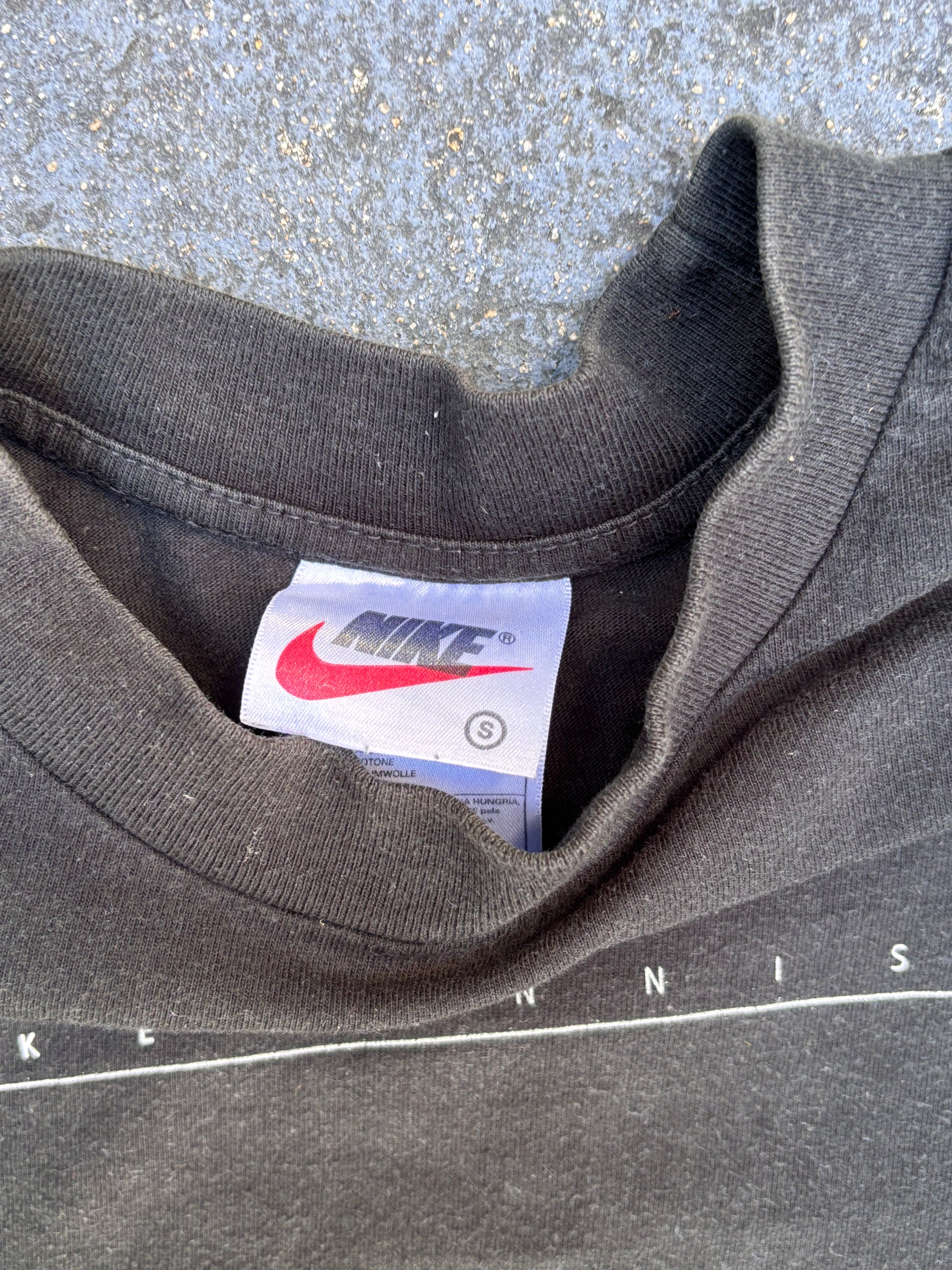 Vintage 90s Nike Court T-Shirt Size S Black Large Graphic + Spell Out Logo