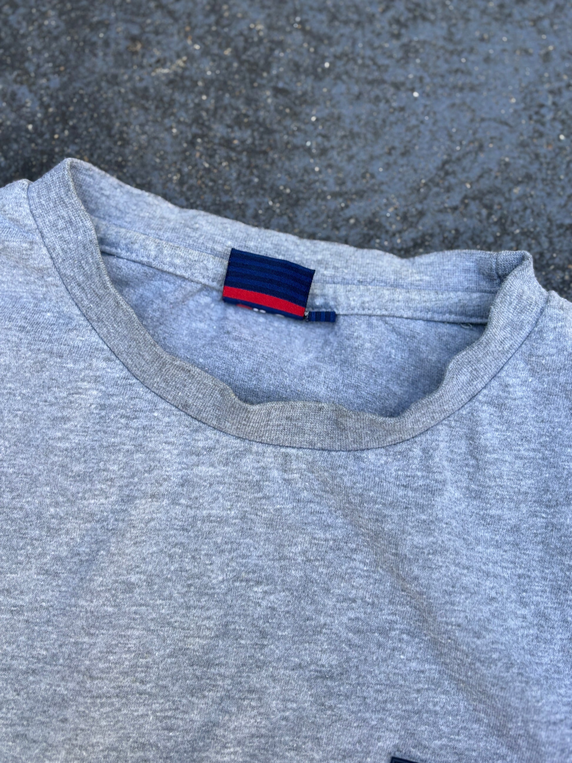 Fila Colour Block T-Shirt Size M Grey White Badge Logo