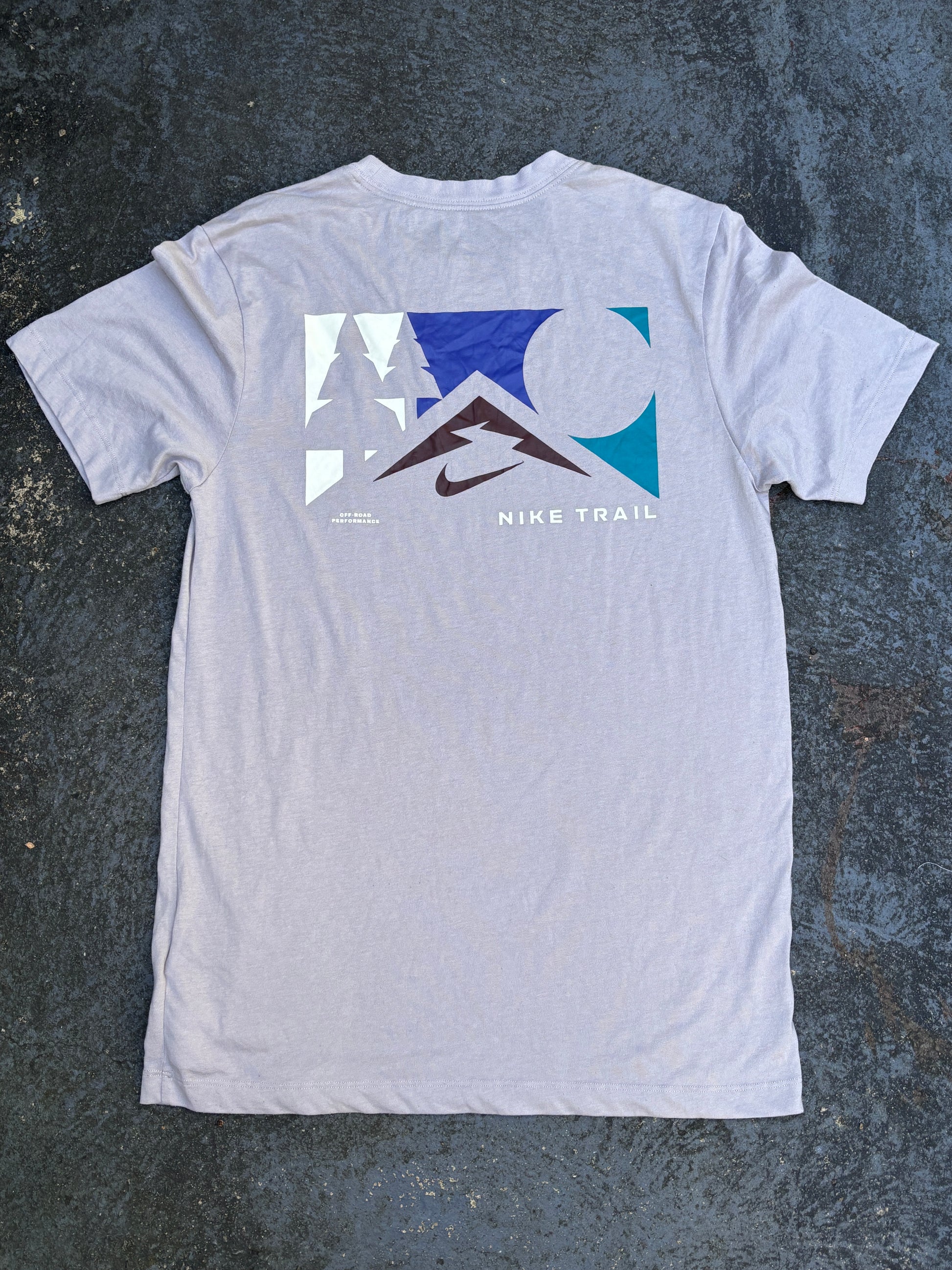 Nike Trail T-Shirt Size S Grey Large Graphic Logo Crew Neck