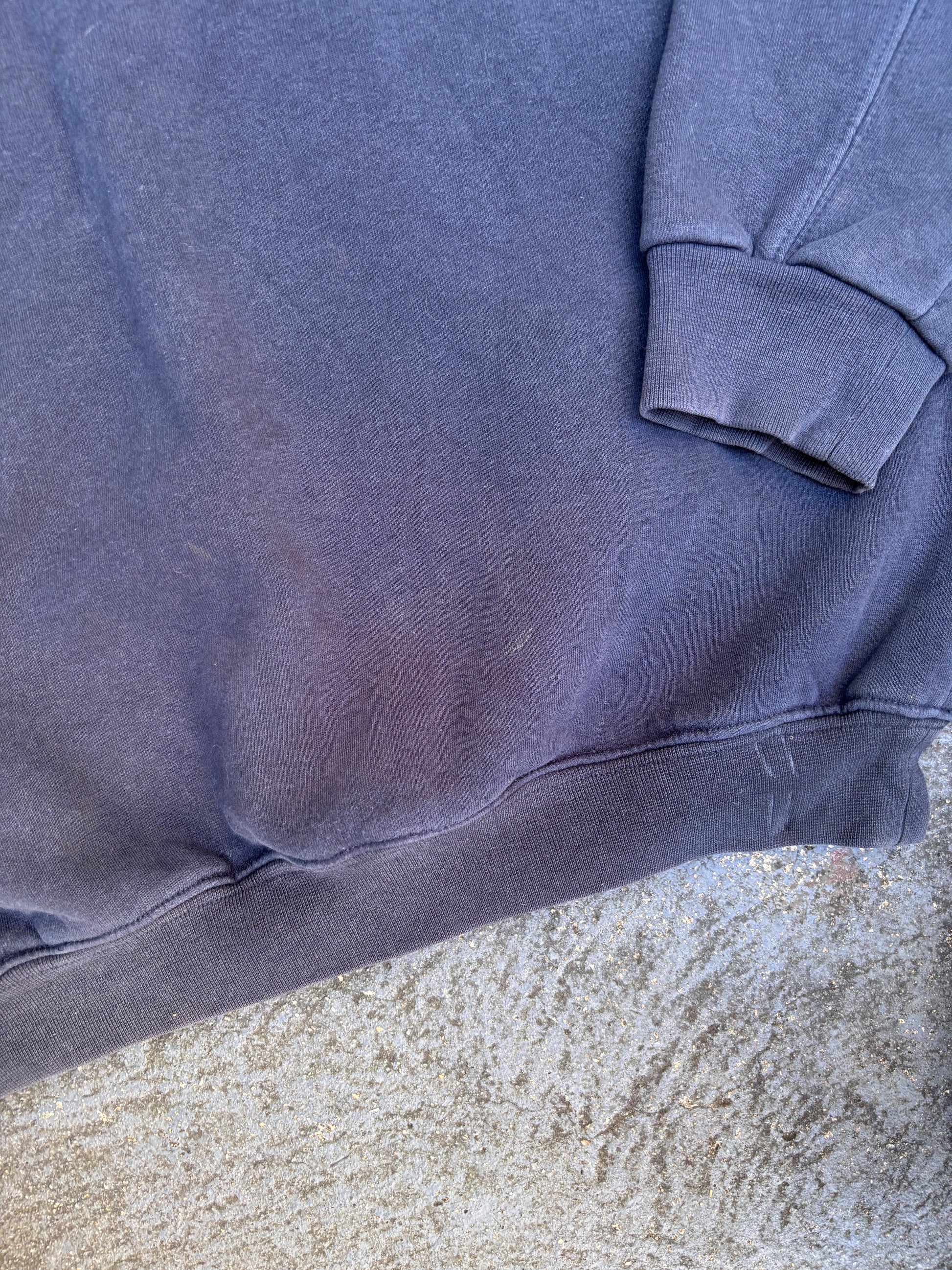 Vintage Y2K Nike Jumper Size L Navy White Swoosh Sweatshirt