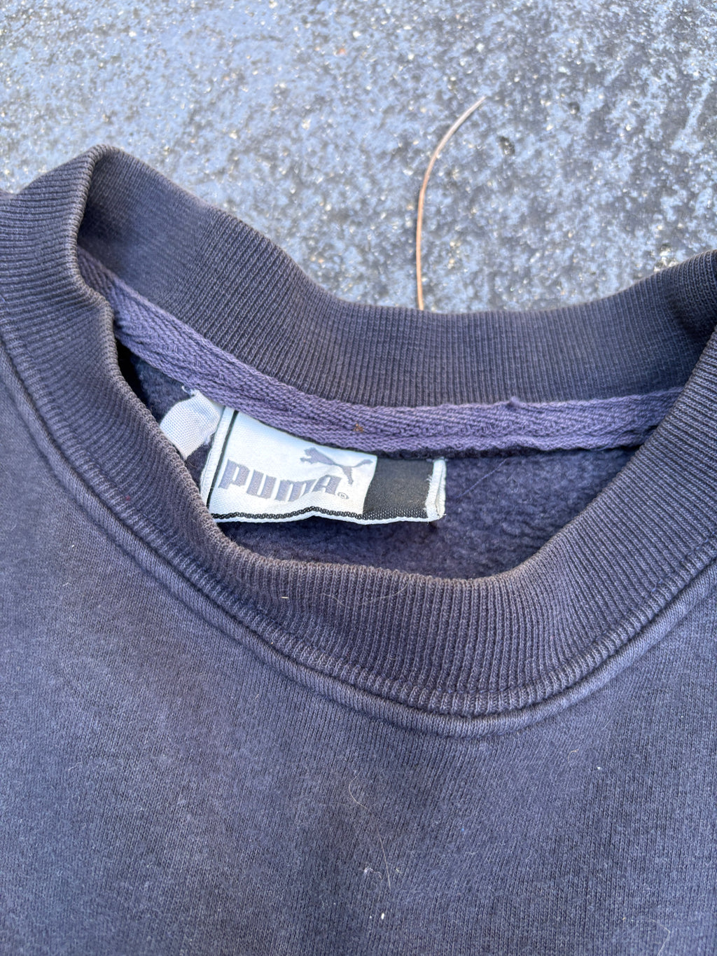 Vintage 90s Puma Jumper Size M Navy Large Embroidered Logo Sweatshirt