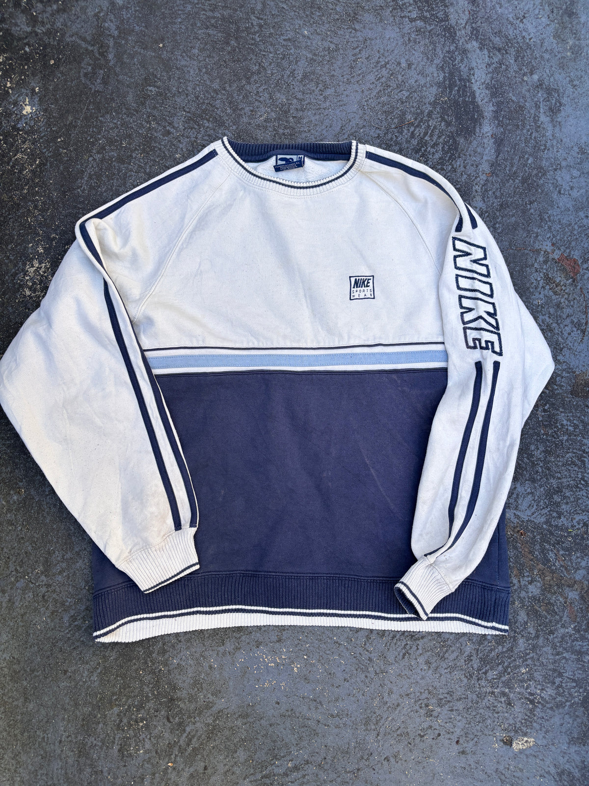 Vintage 90s Nike Spain Jumper Size M Cream Navy Split Spell Out Sweatshirt