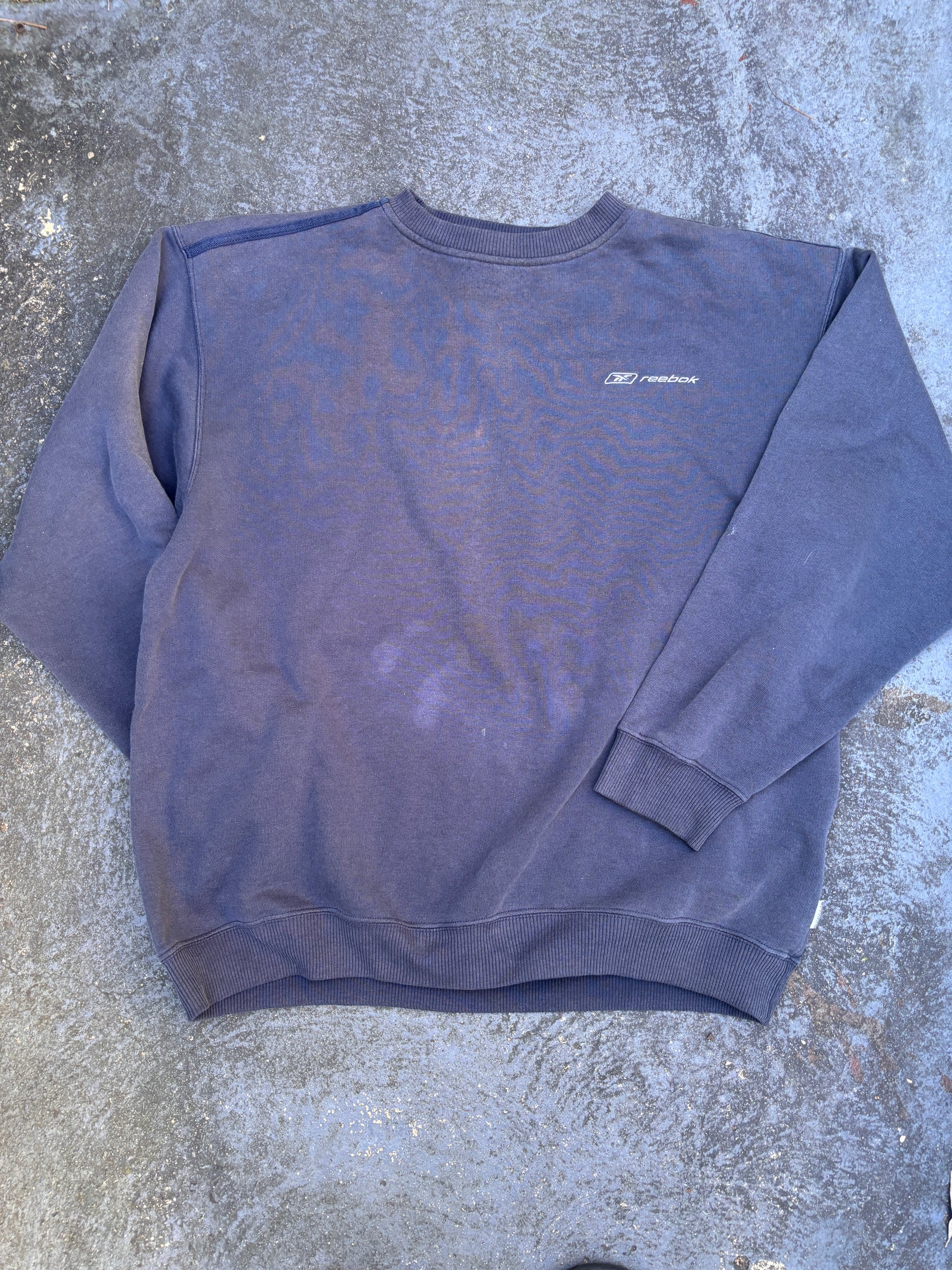 Vintage Y2K Reebok Jumper Size L Navy Small Spell Out Logo Sweatshirt