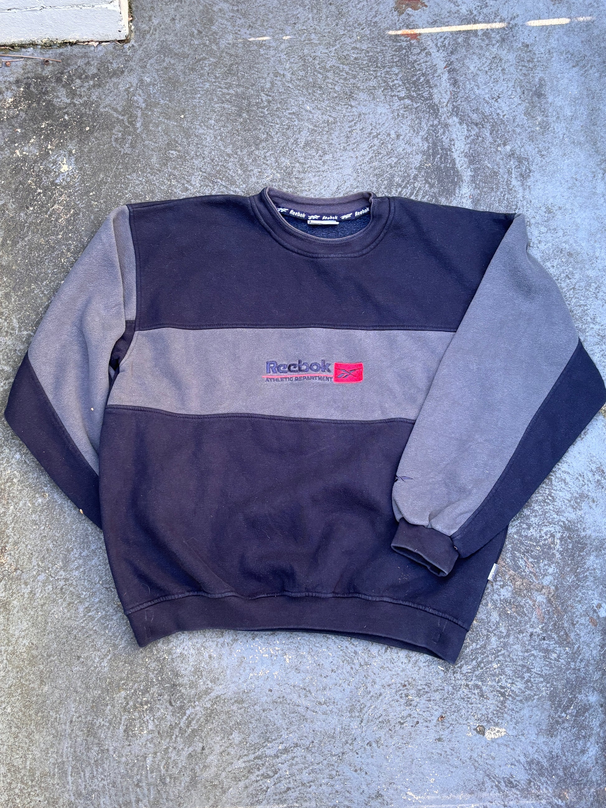 Vintage 90s Reebok Jumper Size XL Navy Grey Embroidered Front Logo Fleece