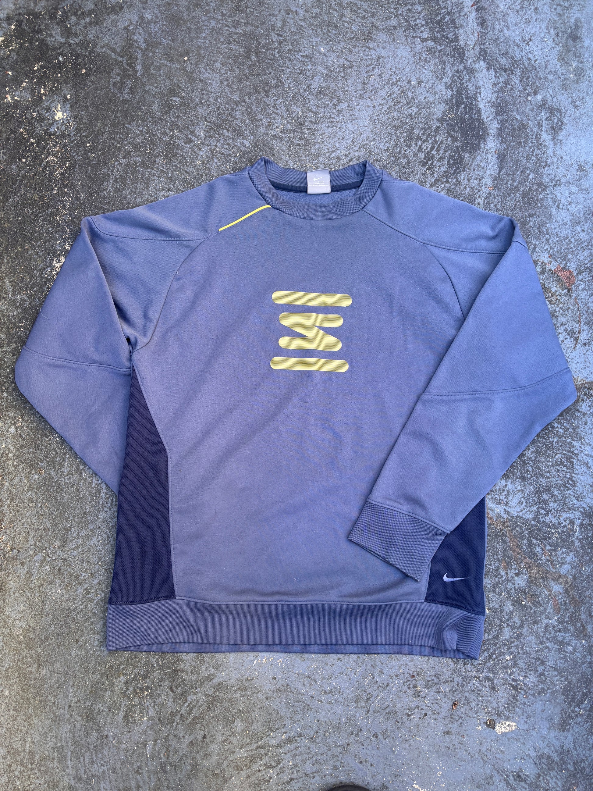 Vintage Y2K Nike Shox Jumper Size XL Grey Chest Logo Hip Swoosh Sweatshirt