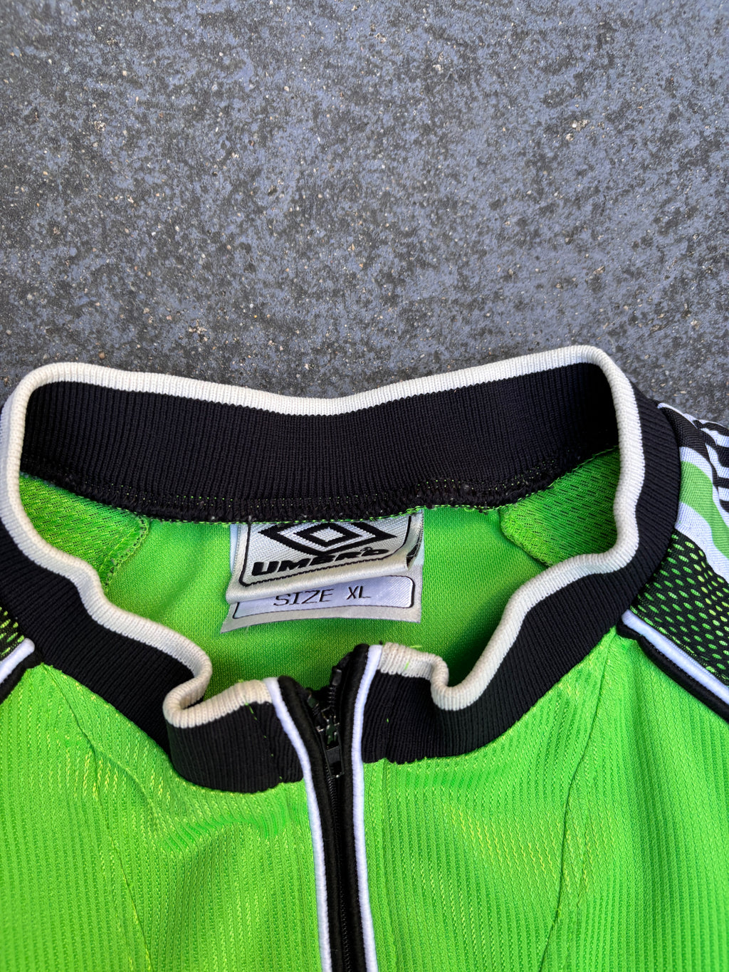 Vintage 90s Umbro Goalie Jersey Jumper Size XL Green Black Centre Logo Arm Tape