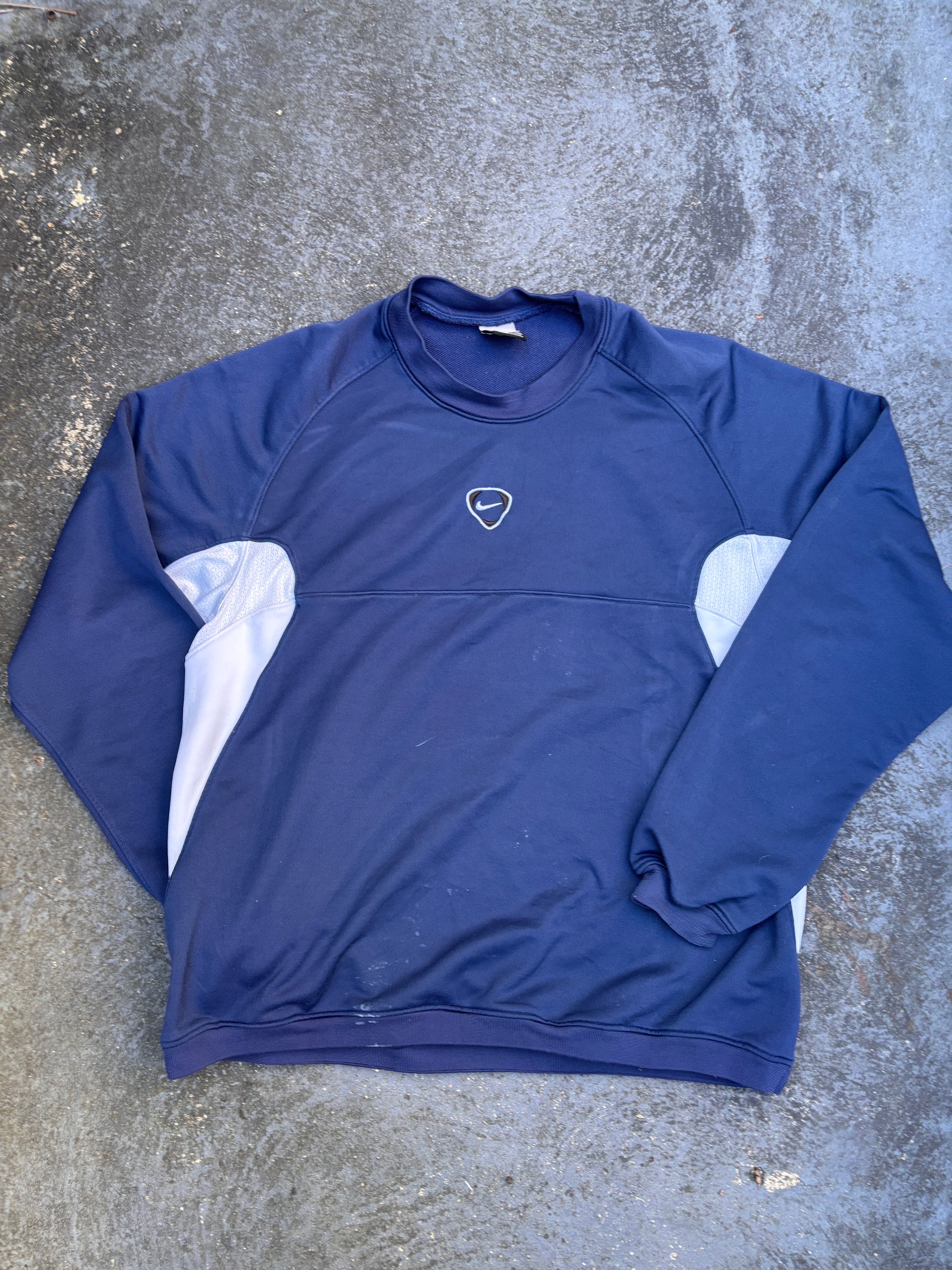 Vintage Y2K Nike Football Jumper Size M Navy White Centre Chest Logo Sweatshirt