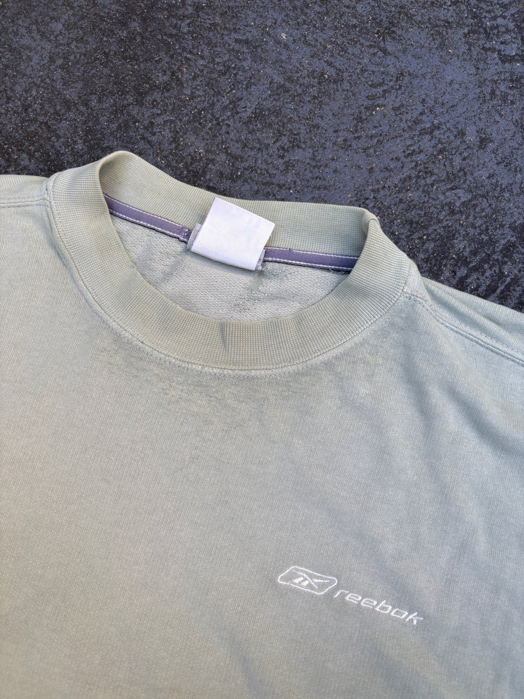 Vintage Y2K Reebok Jumper Size M Grey Green Spell Out Embroidered Sweatshirt