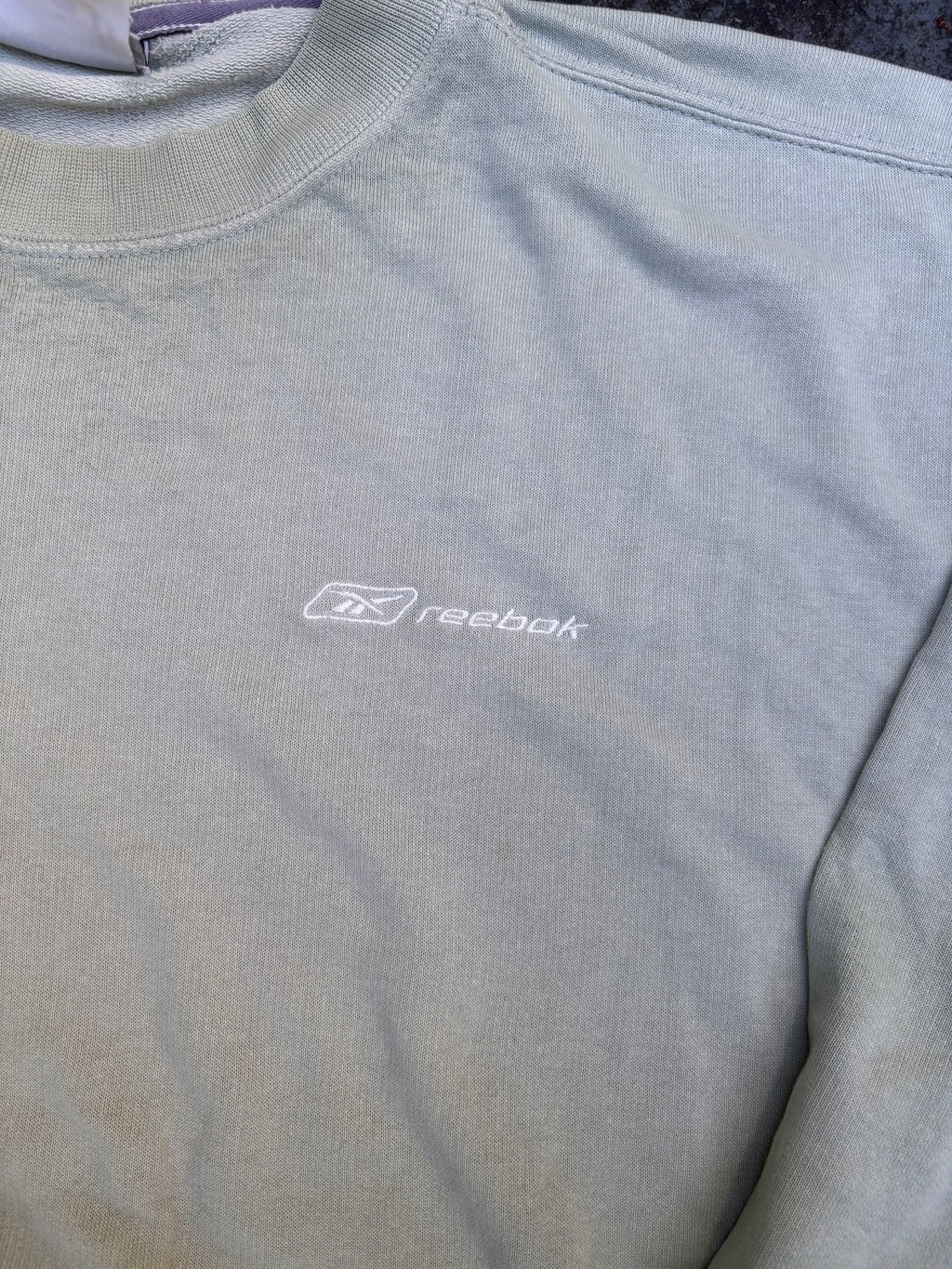 Vintage Y2K Reebok Jumper Size M Grey Green Spell Out Embroidered Sweatshirt