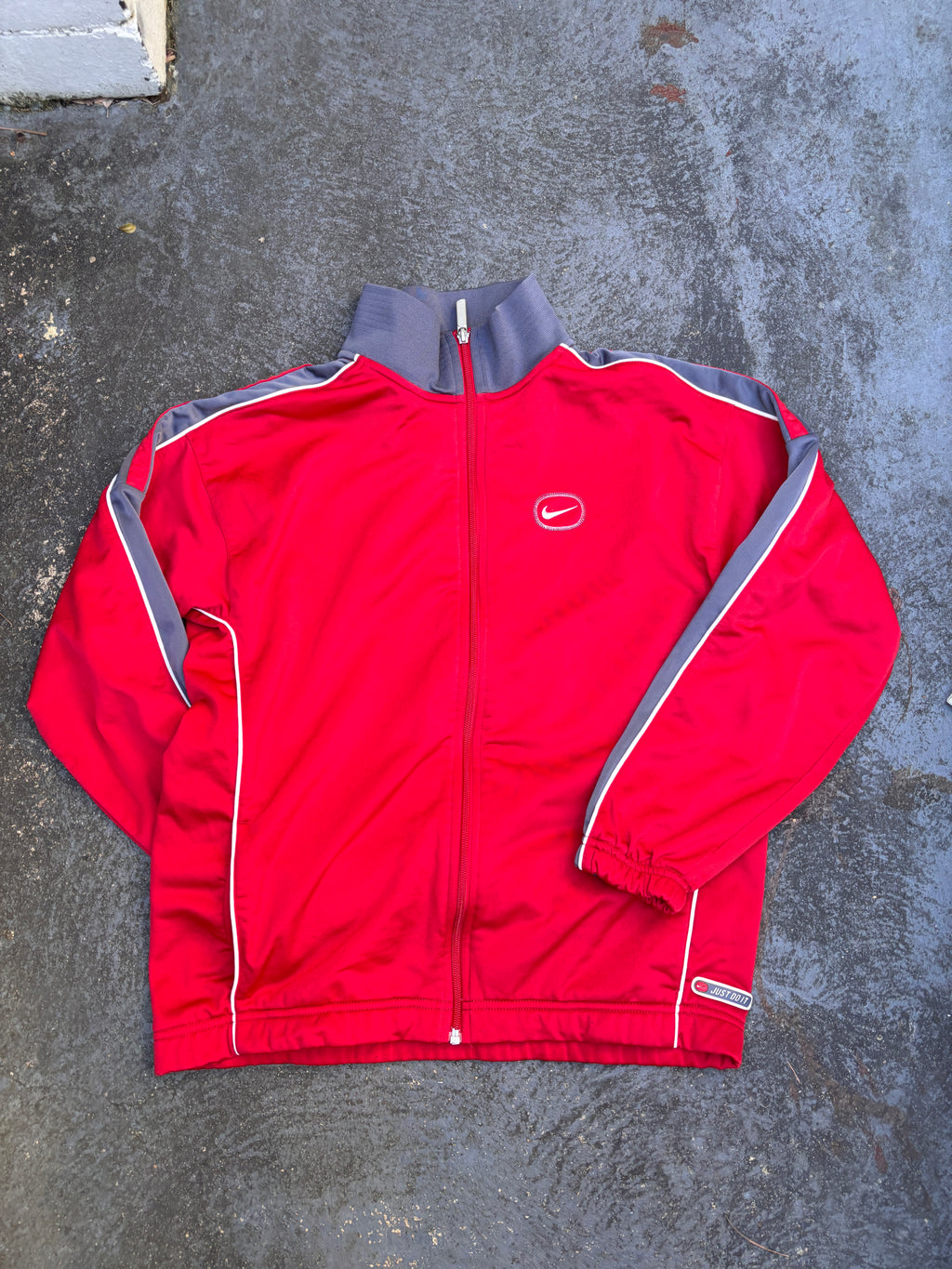 Vintage Y2K Nike Jacket Women’s Size XL Red Grey Detail Chest & Back Logos