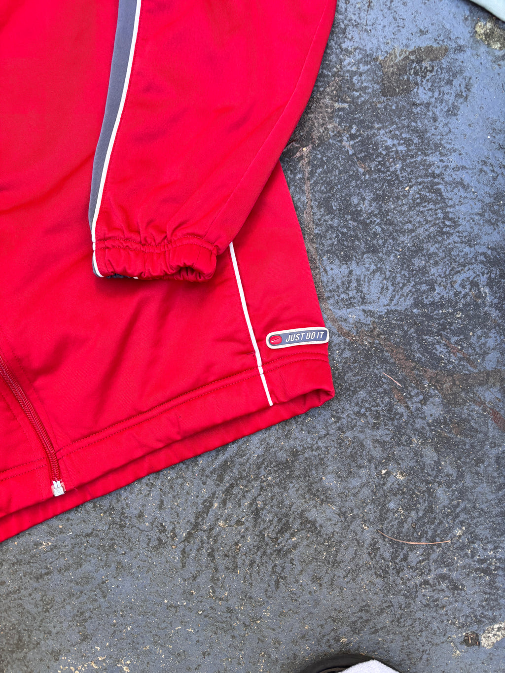 Vintage Y2K Nike Jacket Women’s Size XL Red Grey Detail Chest & Back Logos