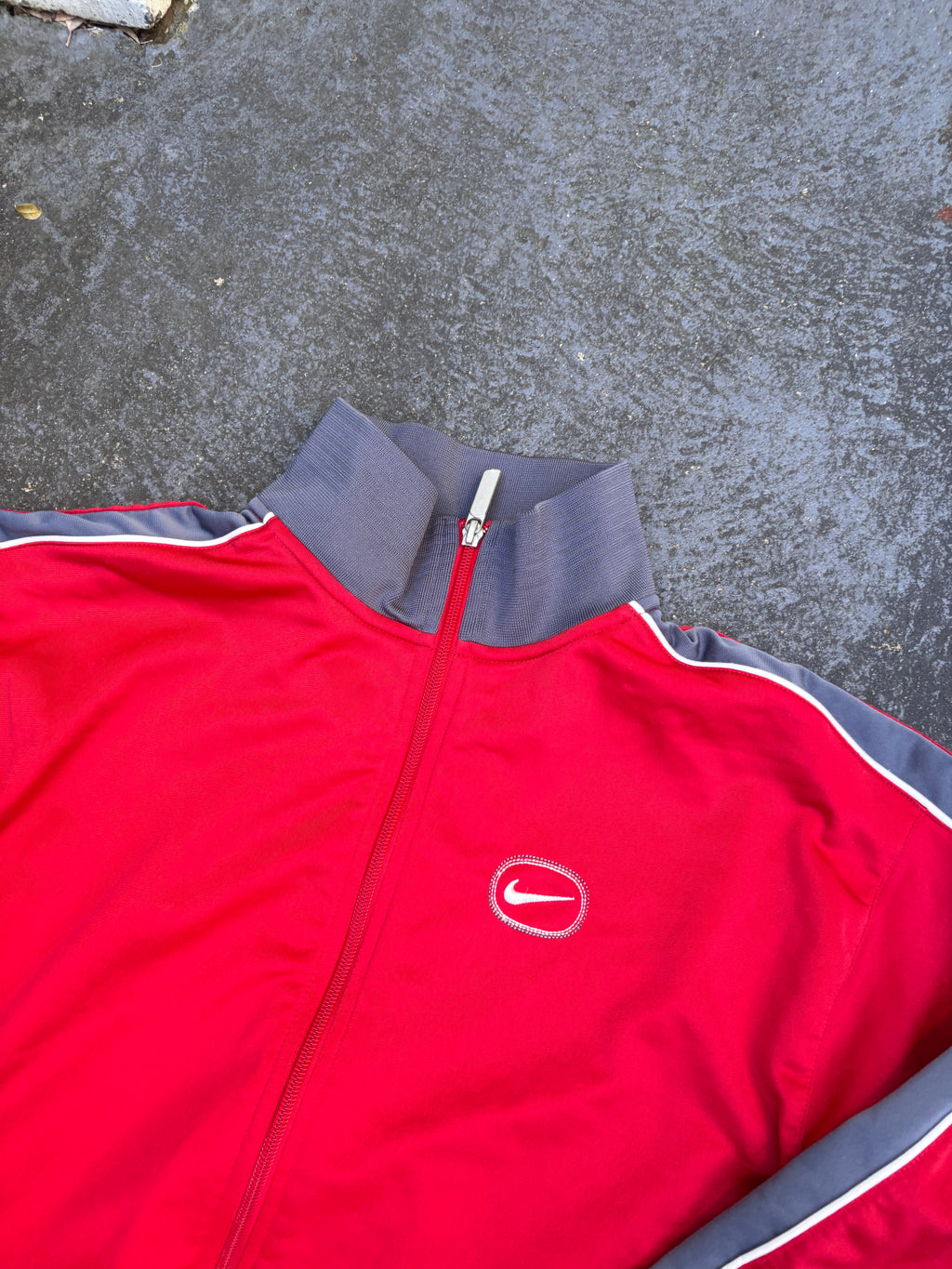 Vintage Y2K Nike Jacket Women’s Size XL Red Grey Detail Chest & Back Logos