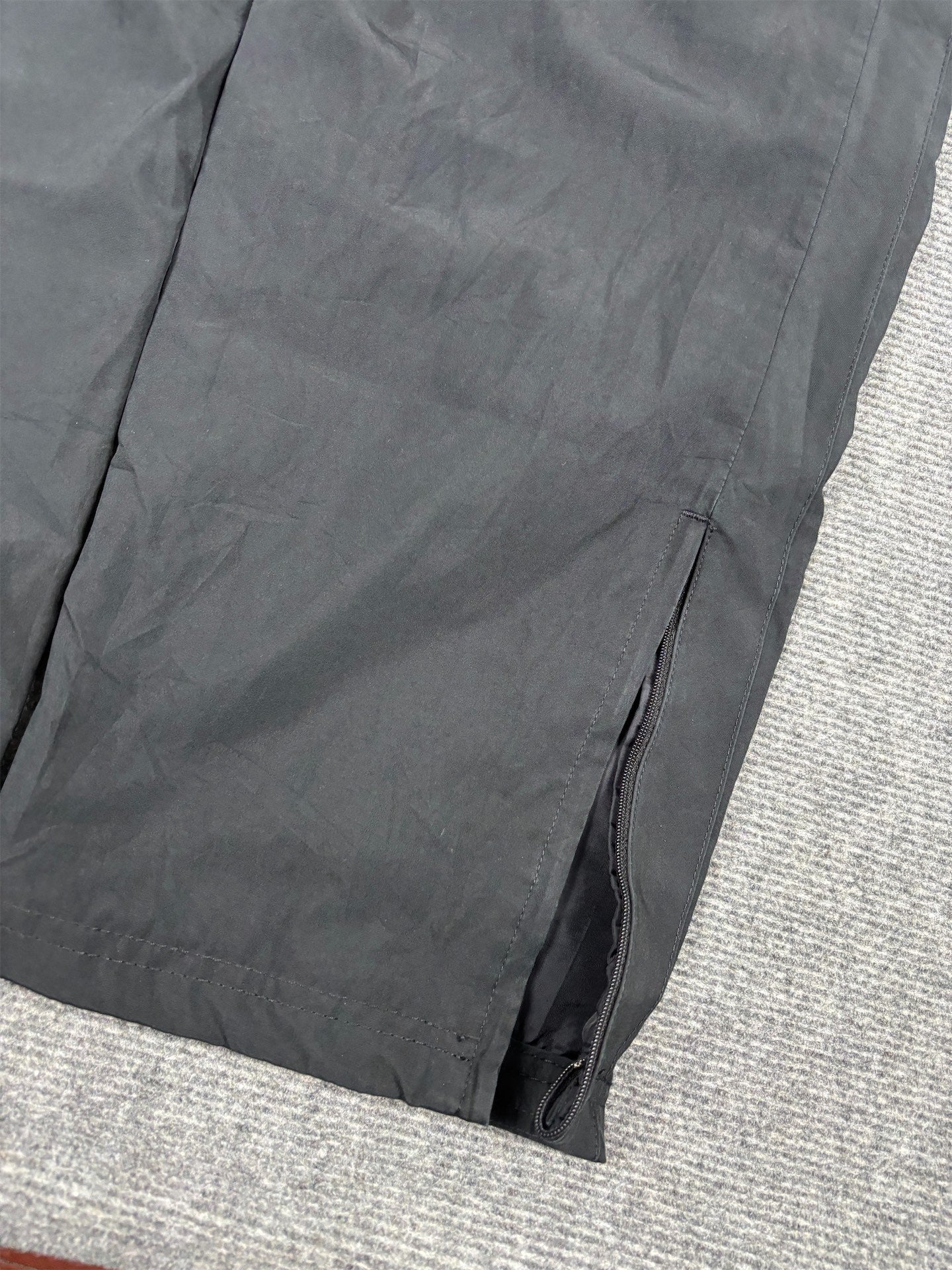 Classic Nike Track Pants Men's M Black White Swoosh Ankle Zips Wide Leg Joggers
