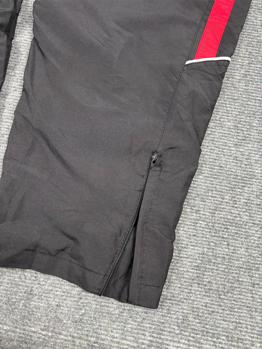 Vintage Y2K Nike Track Pants Men's L Black Red Swoosh Panels White Piping Ankle Zips Wide Leg