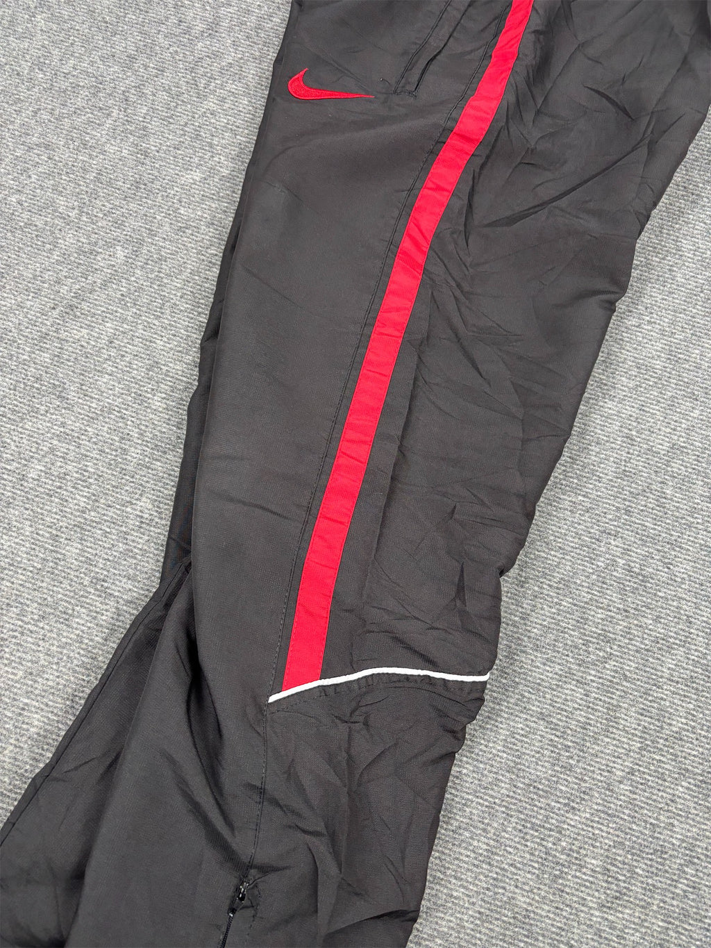 Vintage Y2K Nike Track Pants Men's L Black Red Swoosh Panels White Piping Ankle Zips Wide Leg