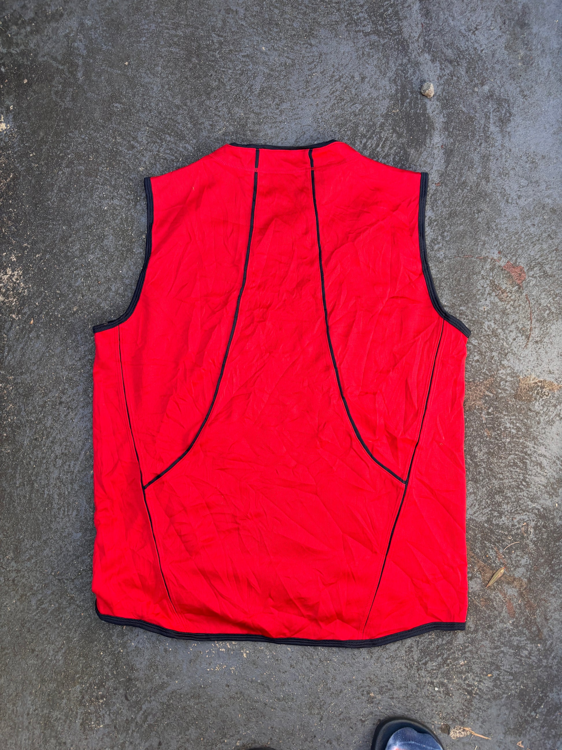 Vintage Y2K/10s Nike Football Jersey Size M Red Large Front Football Logo Sleeveless