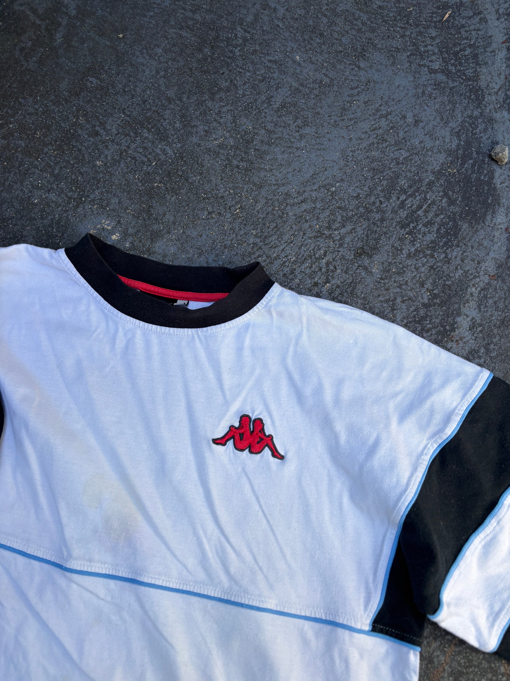 Vintage 90s Kappa T-Shirt Size L White Chest Logo Spell Out Arm Detail