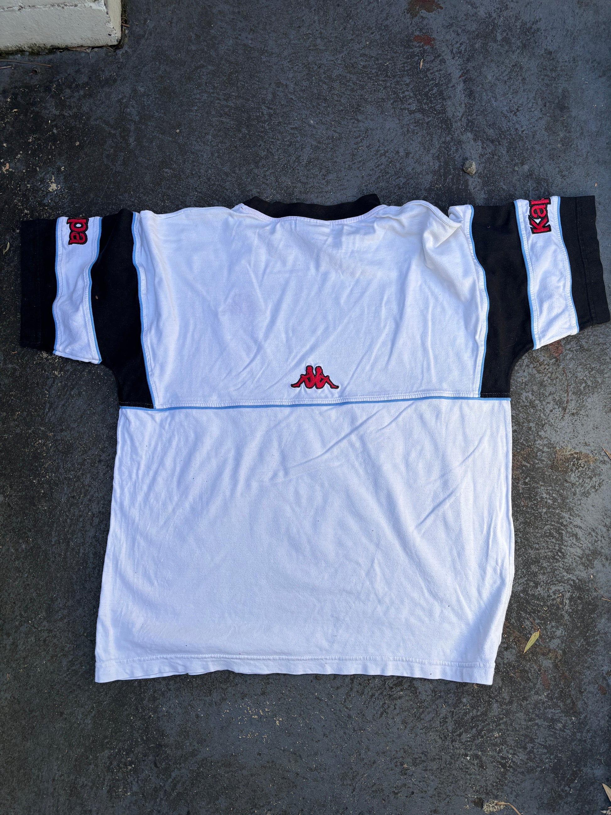 Vintage 90s Kappa T-Shirt Size L White Chest Logo Spell Out Arm Detail