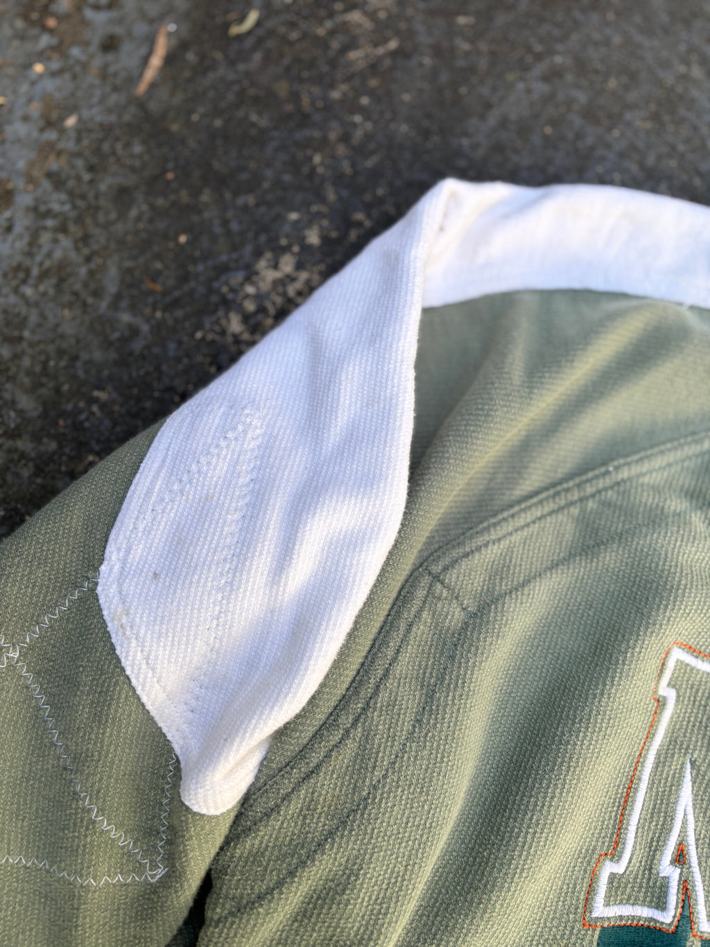 Vintage 90s Nike Jumper Size L Green Waffle Texture Spell Out Sweatshirt