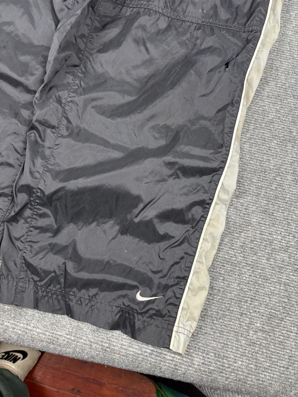 Vintage 90's Nike Cargo Track Pants Men's L Black White Piping Grey Panels Ankle Swoosh Wide Leg