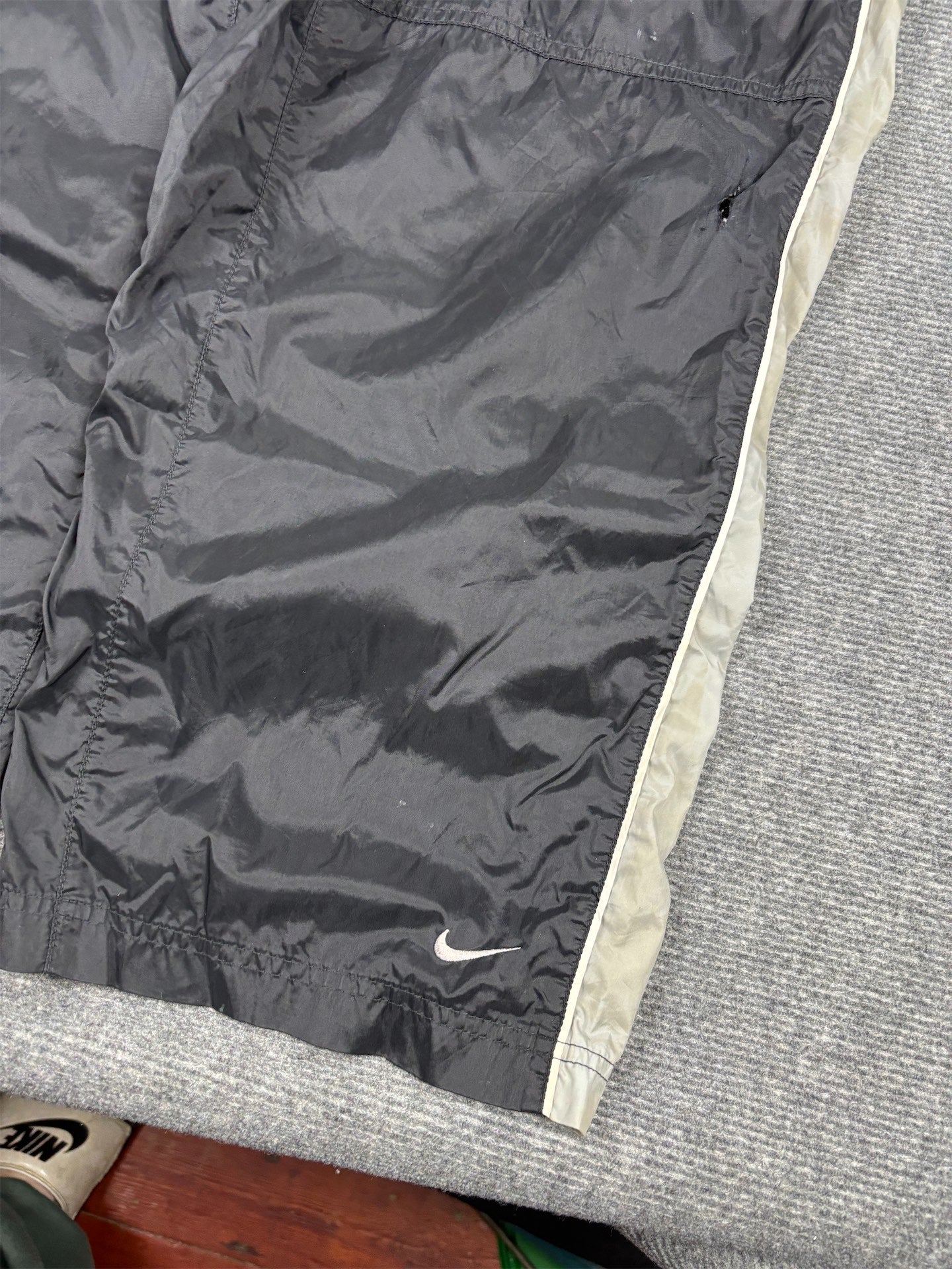 Vintage 90's Nike Cargo Track Pants Men's L Black White Piping Grey Panels Ankle Swoosh Wide Leg