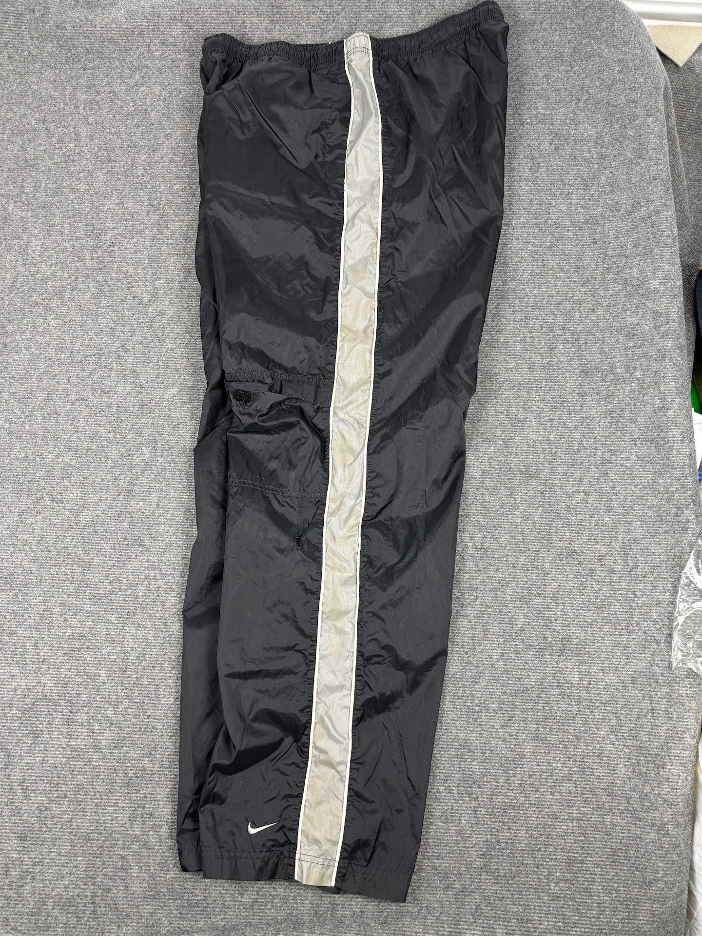 Vintage 90's Nike Cargo Track Pants Men's L Black White Piping Grey Panels Ankle Swoosh Wide Leg