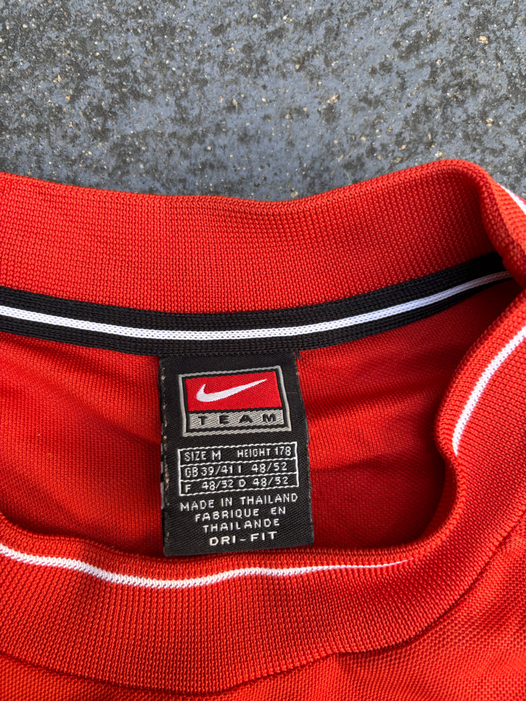 Vintage Y2K Nike Football Jersey Size M Red Grey White Centre Football Badge Detail