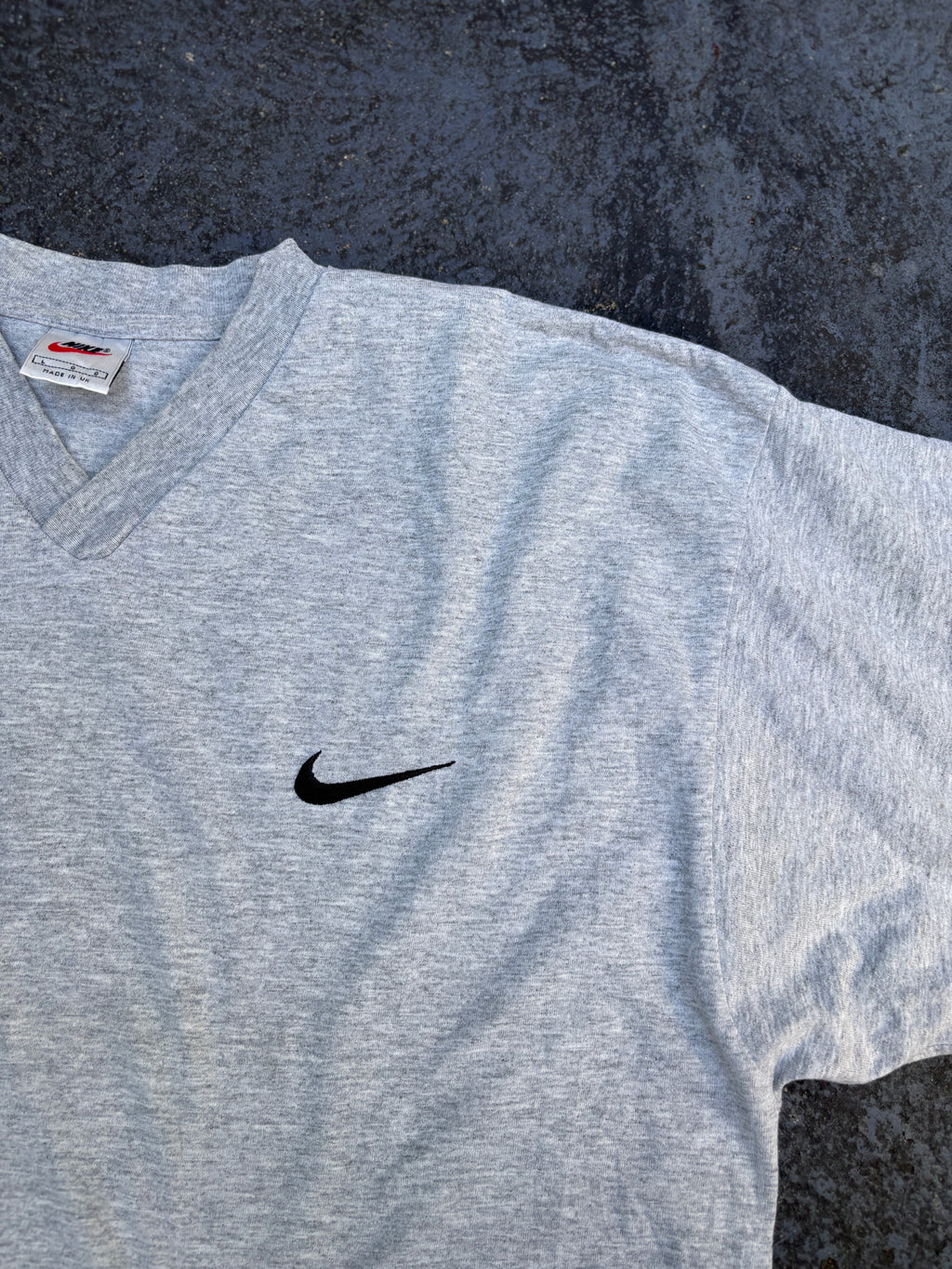 Vintage 90s Nike T-Shirt Size L Grey V-Neck Chest Swoosh Made In UK
