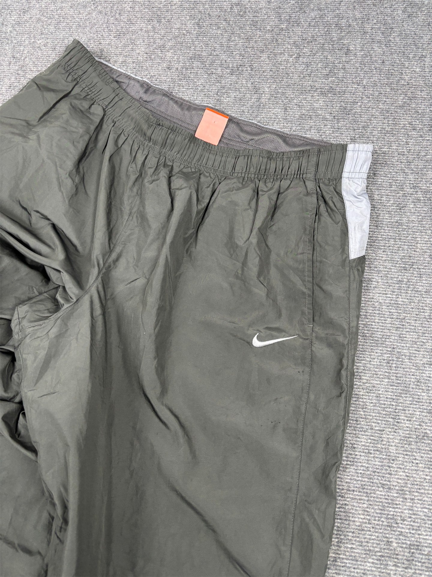 Vintage Nike Track Pants 2000s Era Men’s XL Grey Two Tone White Swoosh Joggers