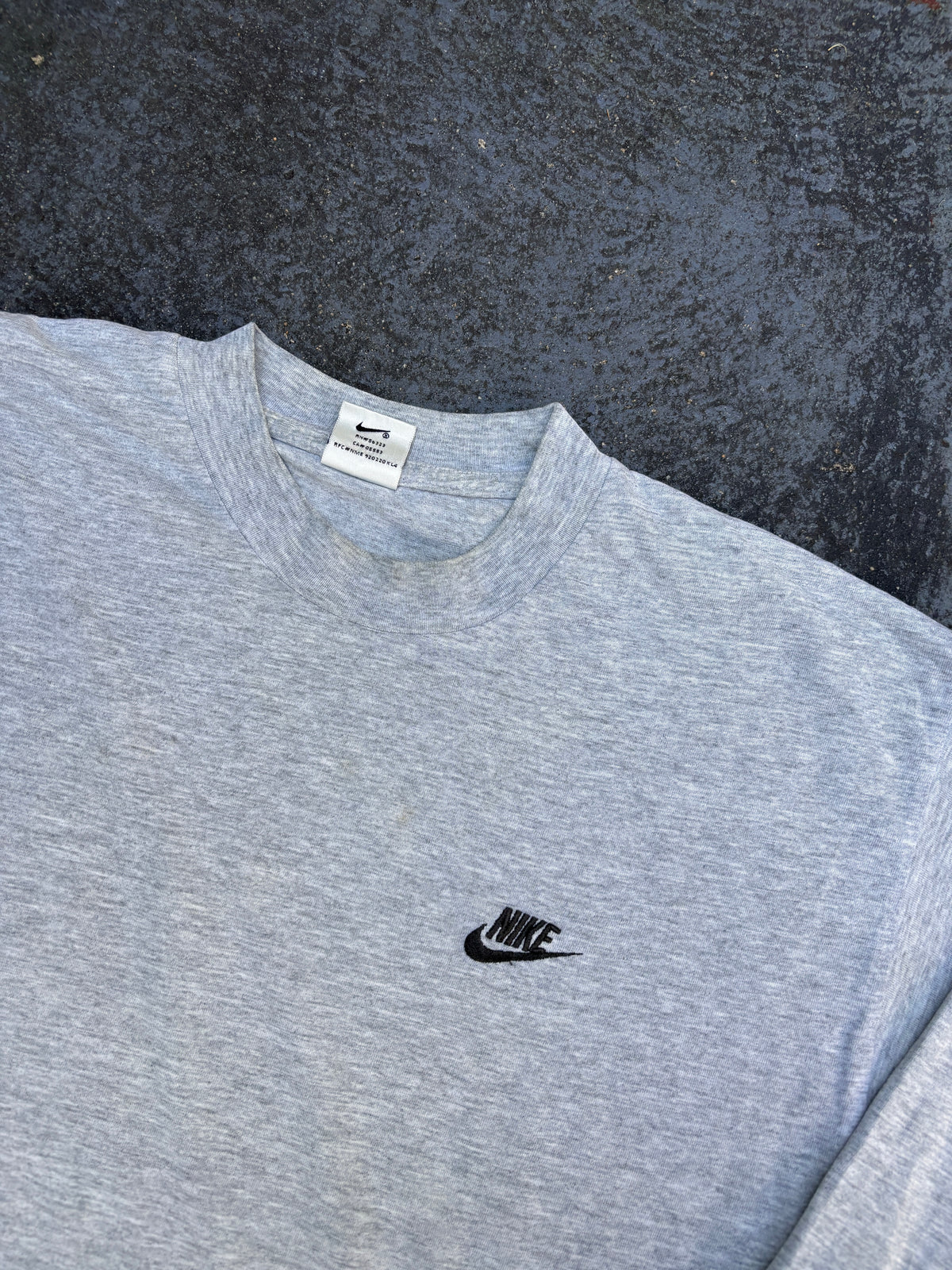 Vintage 90s Nike Long Sleeve T-Shirt Size M Grey Embroidered Chest Logo Cotton