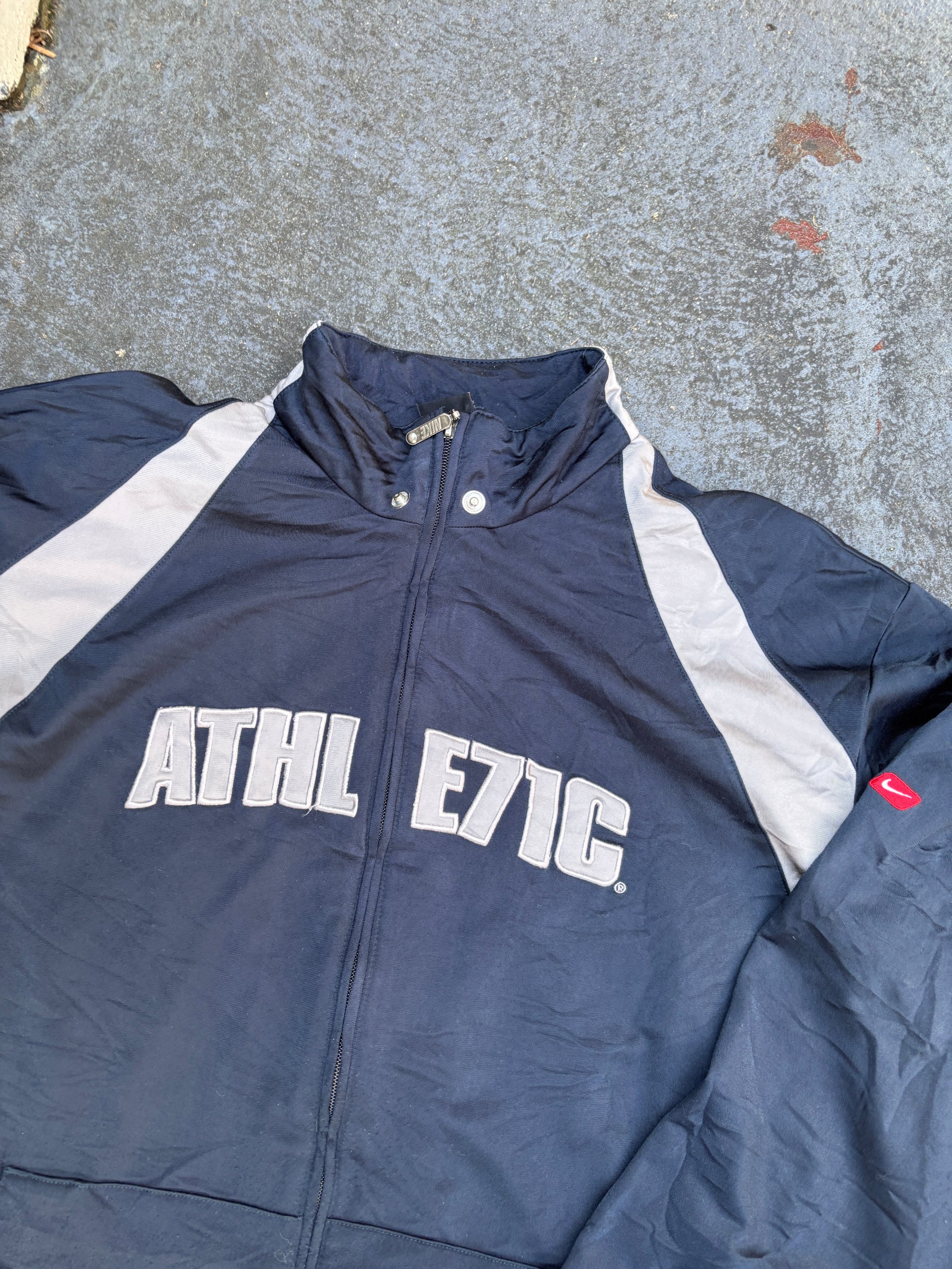 Vintage Y2K Nike Jacket Size XL Navy Grey Red Tab Logo Full Zip Satin Style