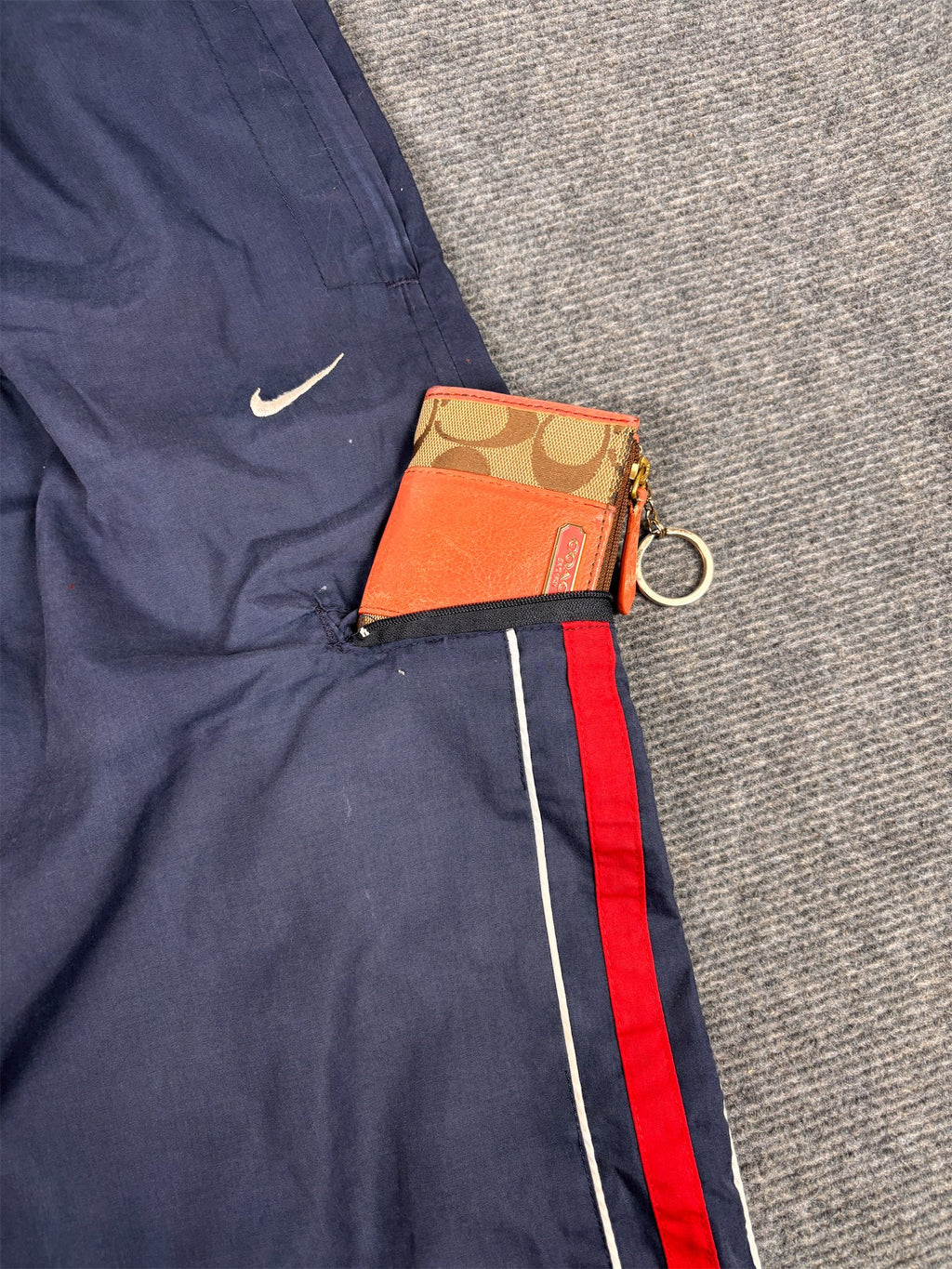 Vintage Y2K Nike Cargo Track Pants Size L Navy Red Detail Wide Leg
