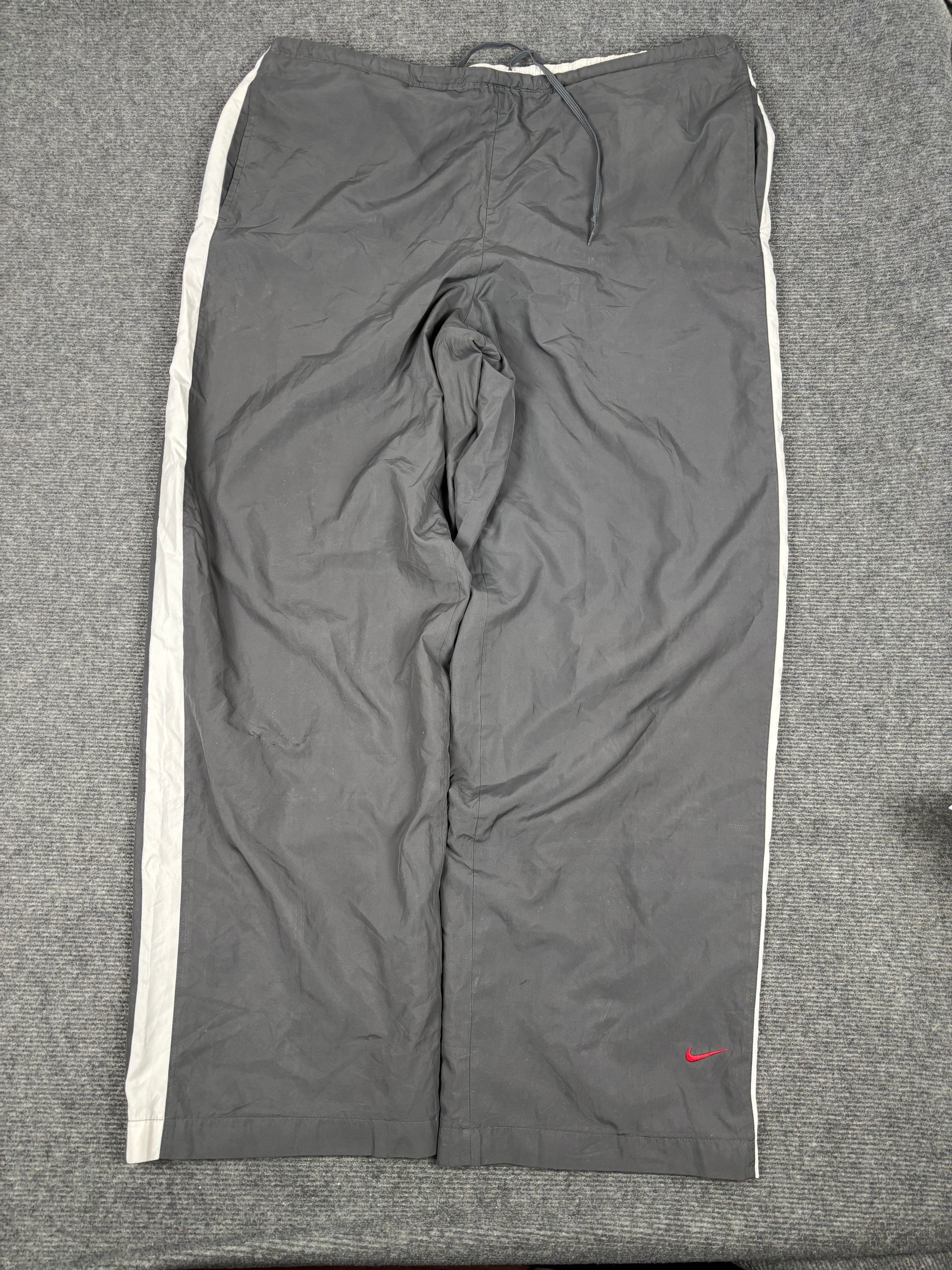 Vintage Y2K Nike Trackpants Women's XL Grey Red Ankle Swoosh Baggy Leg