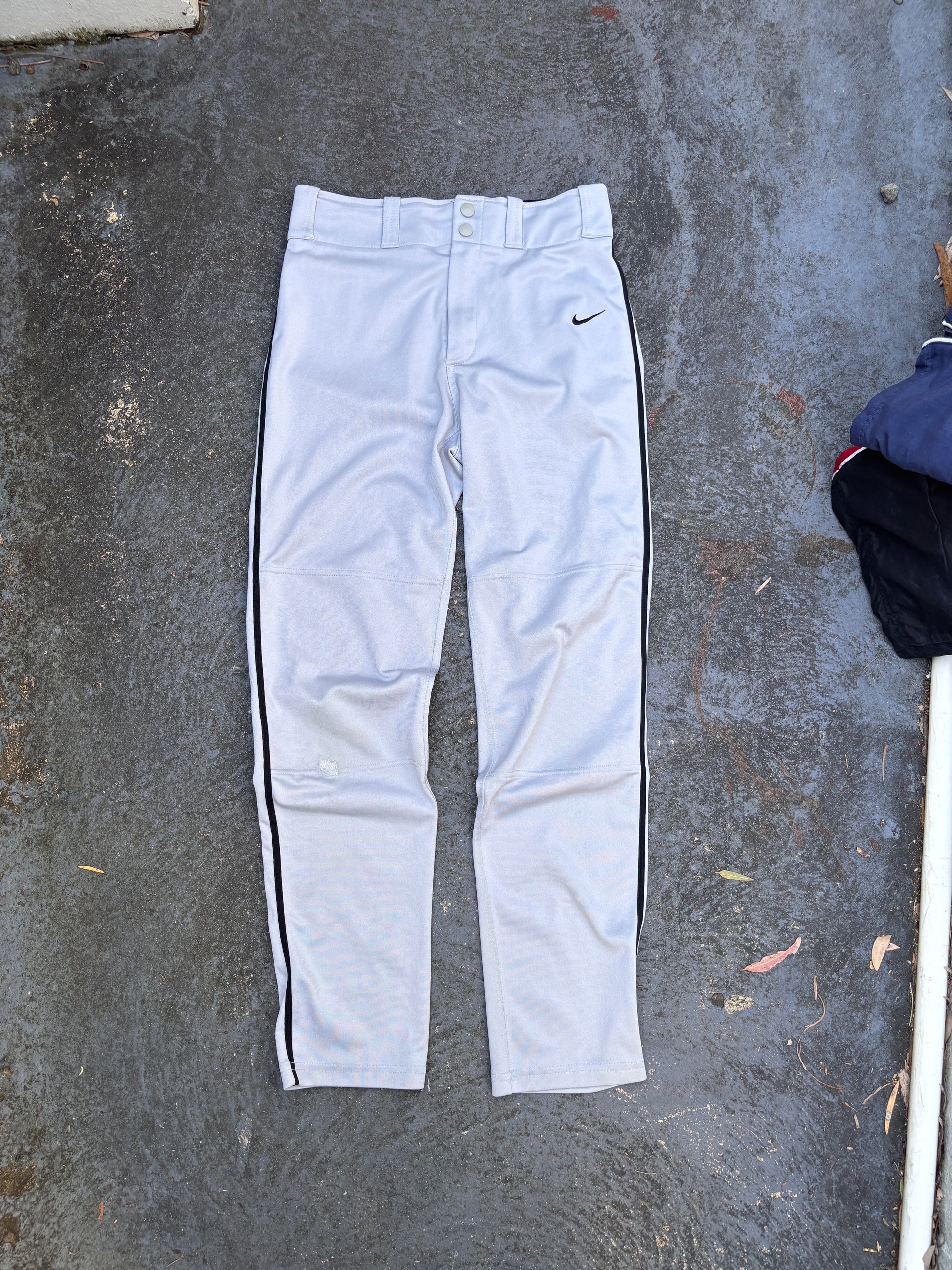 Nike Baseball Pants Women’s Size S Grey Navy Detail Double Knee Straight Leg